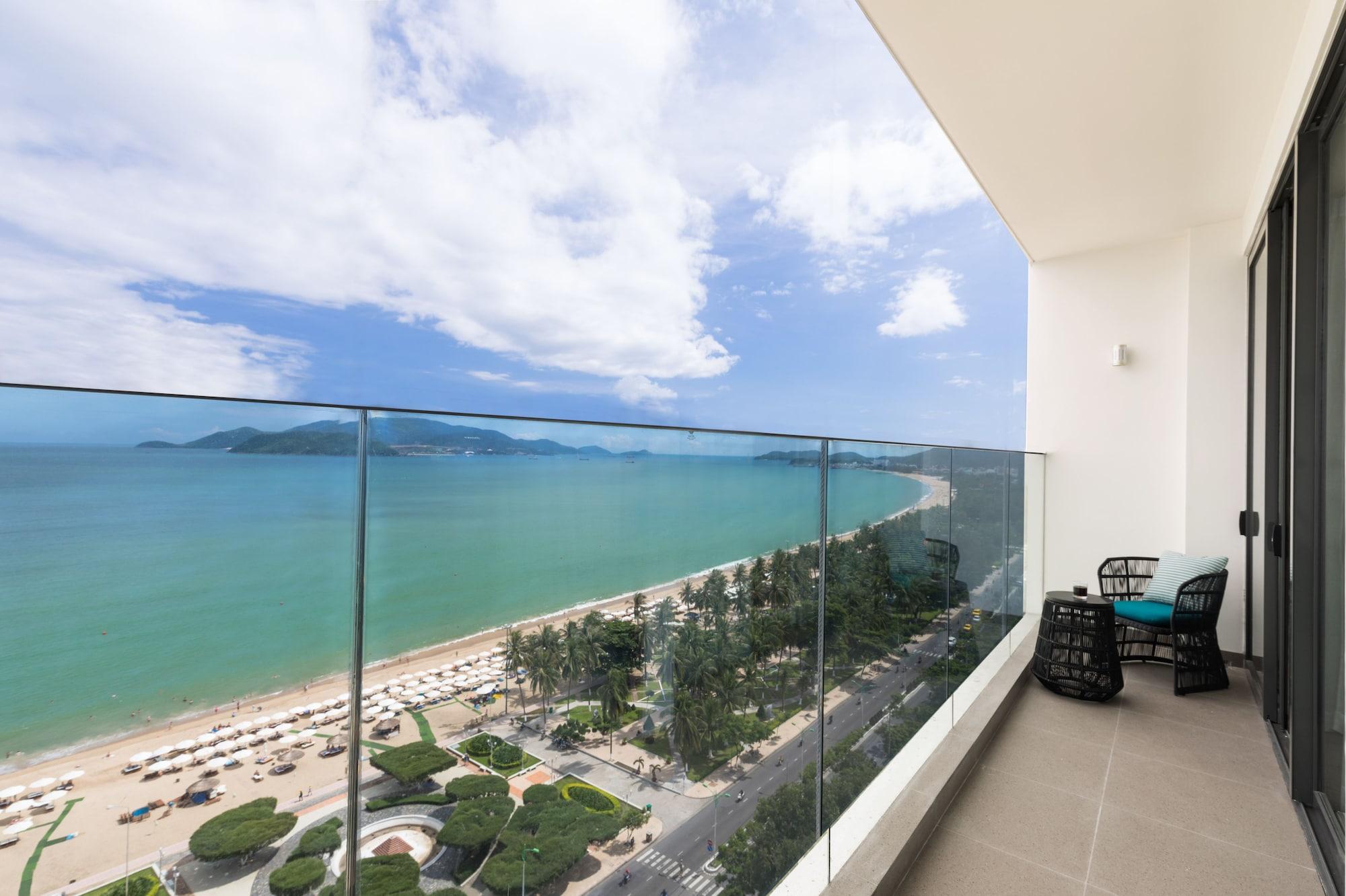 Citadines Bayfront 5*
