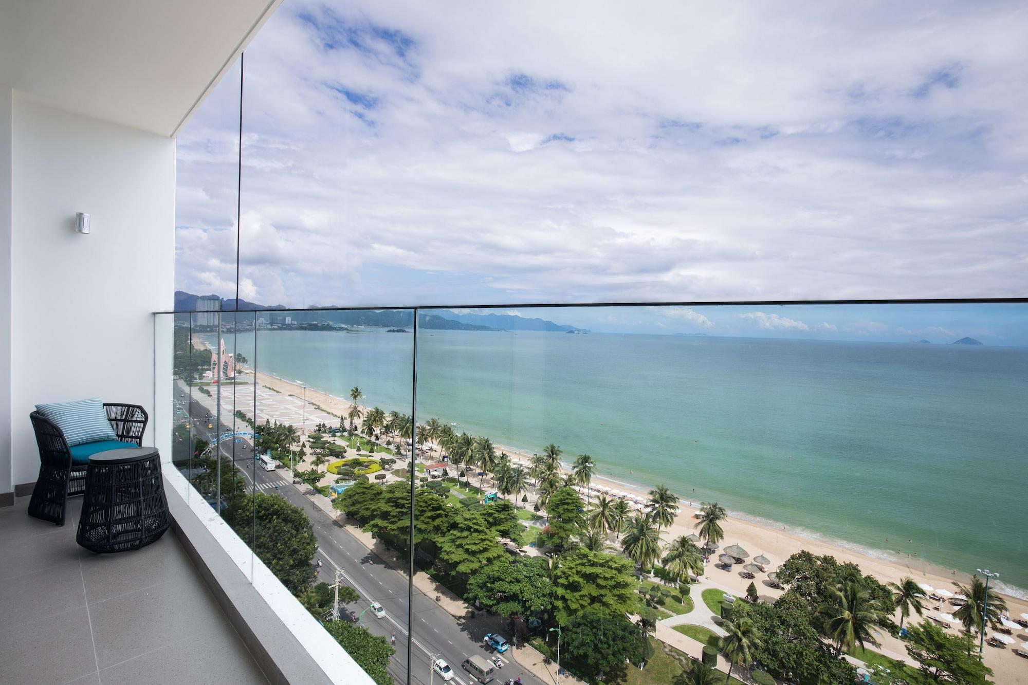 Khách sạn hẻo lánh Citadines Bayfront 5*