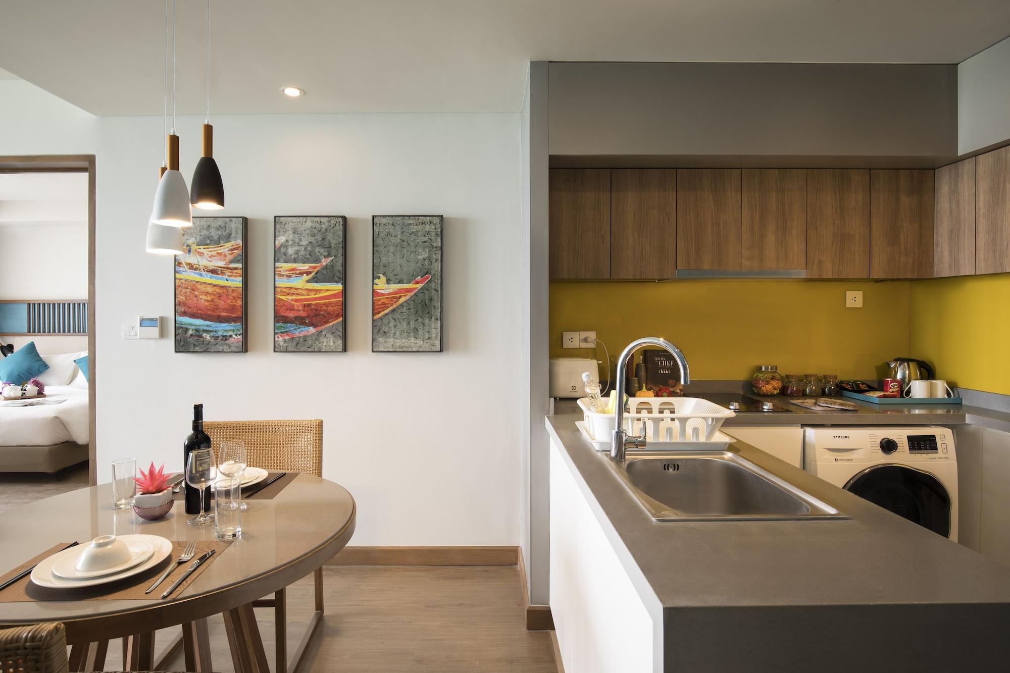 Khách sạn hẻo lánh Citadines Bayfront Nha Trang