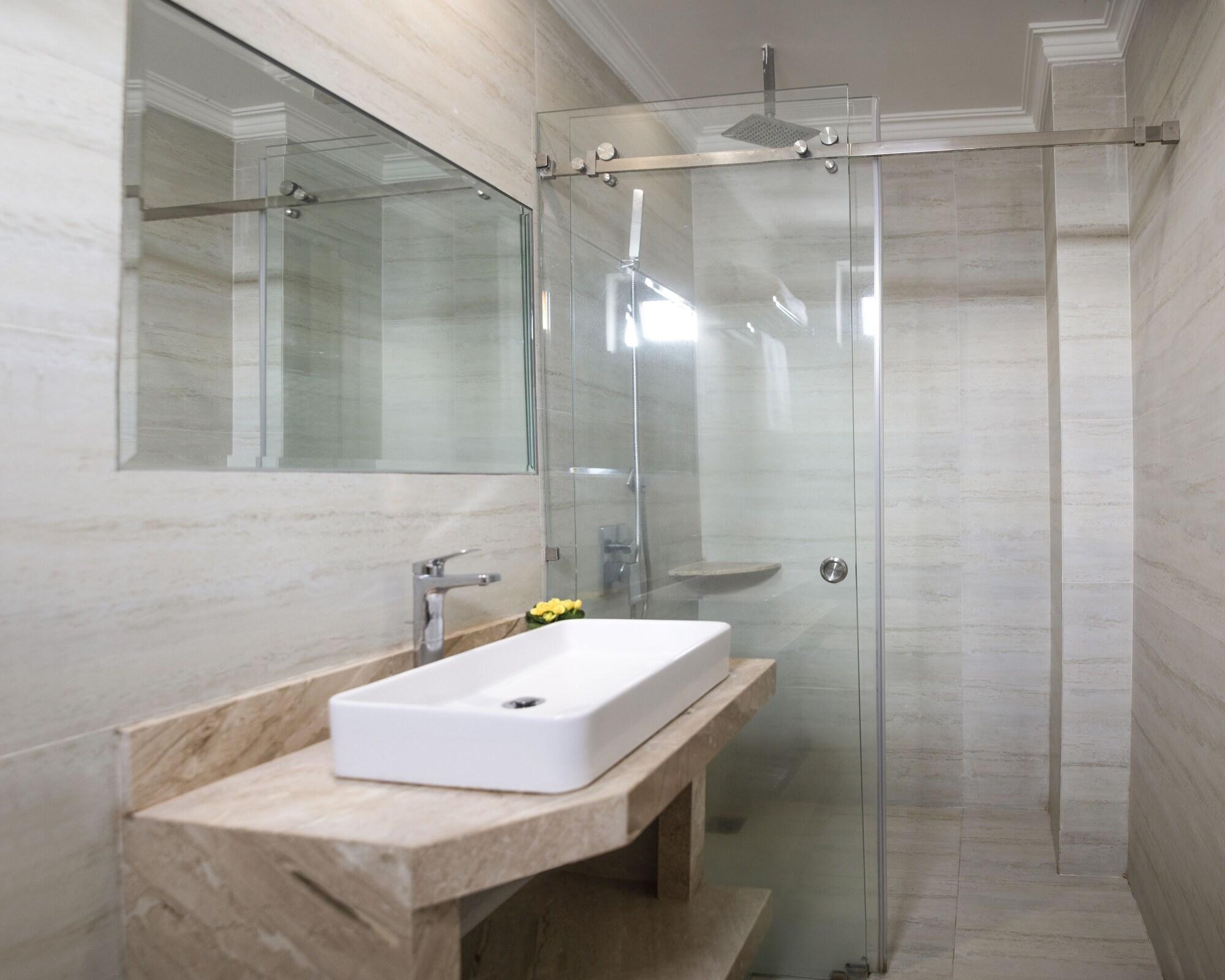 Seven Seas Hotel 3*