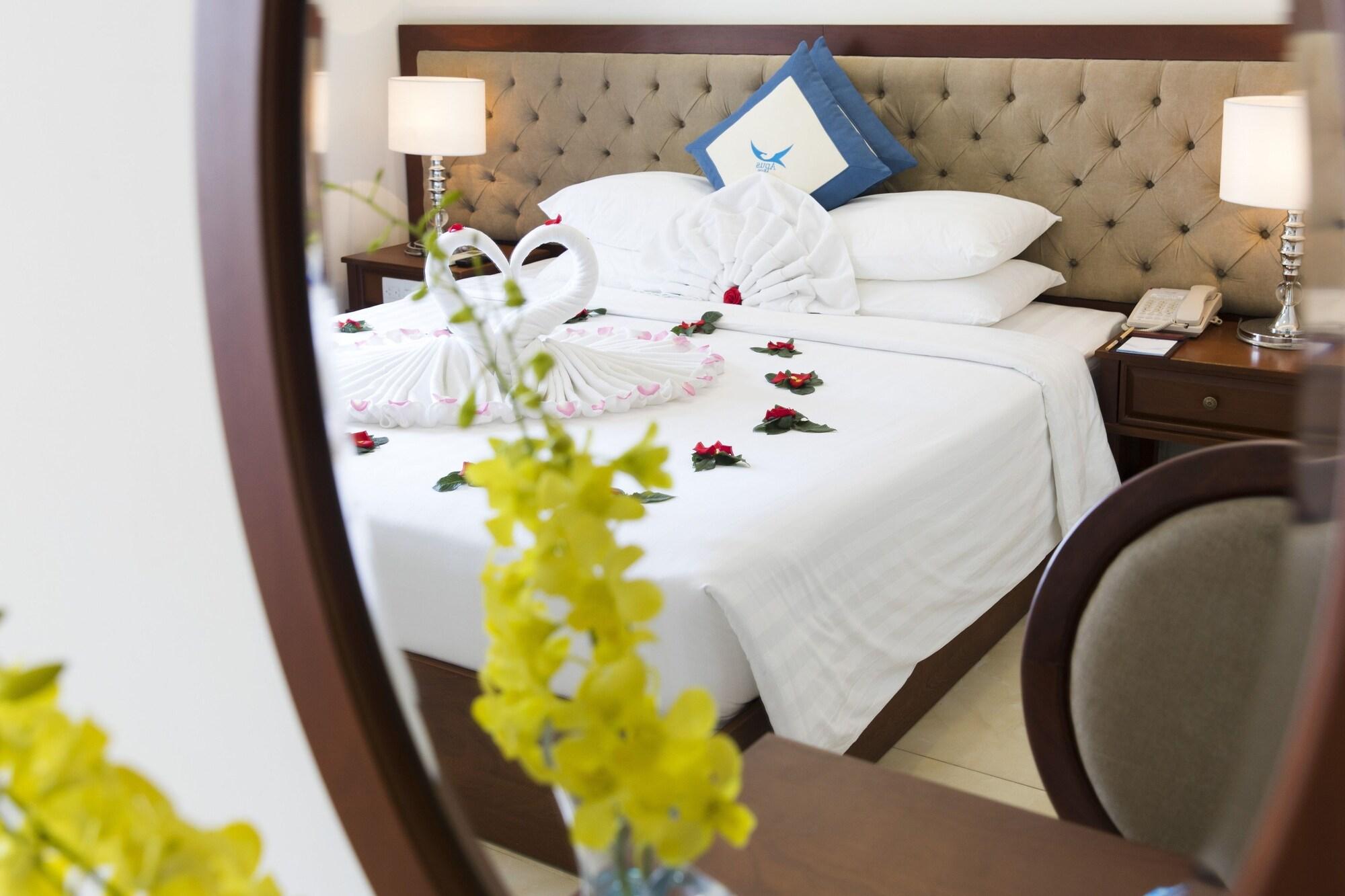 Apus Hotel 4*