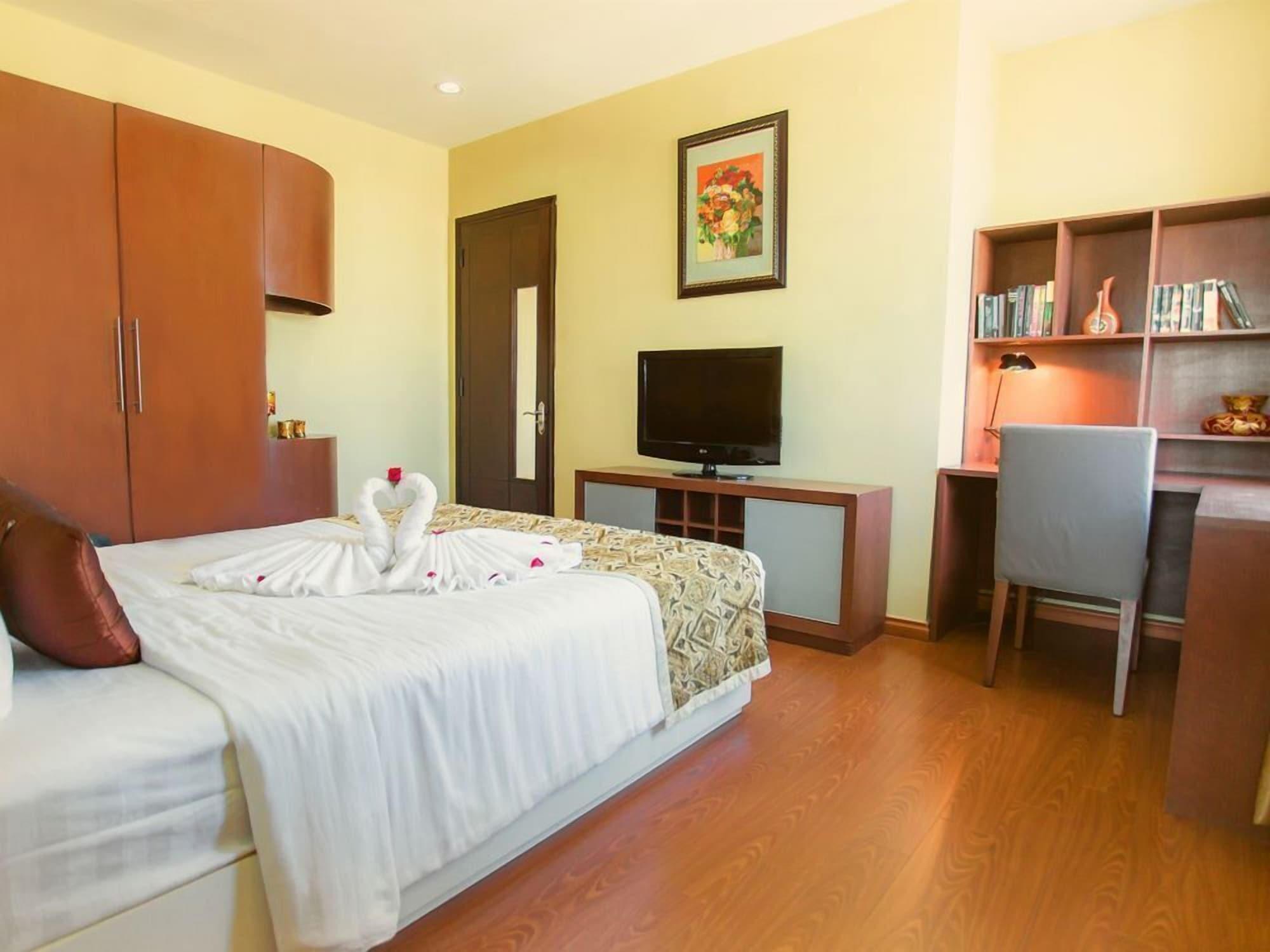 Khách sạn Vinh Trung Plaza 4*