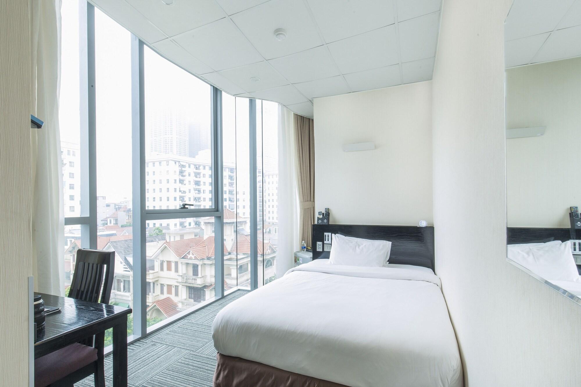 Sakura 2 Hotel 2*