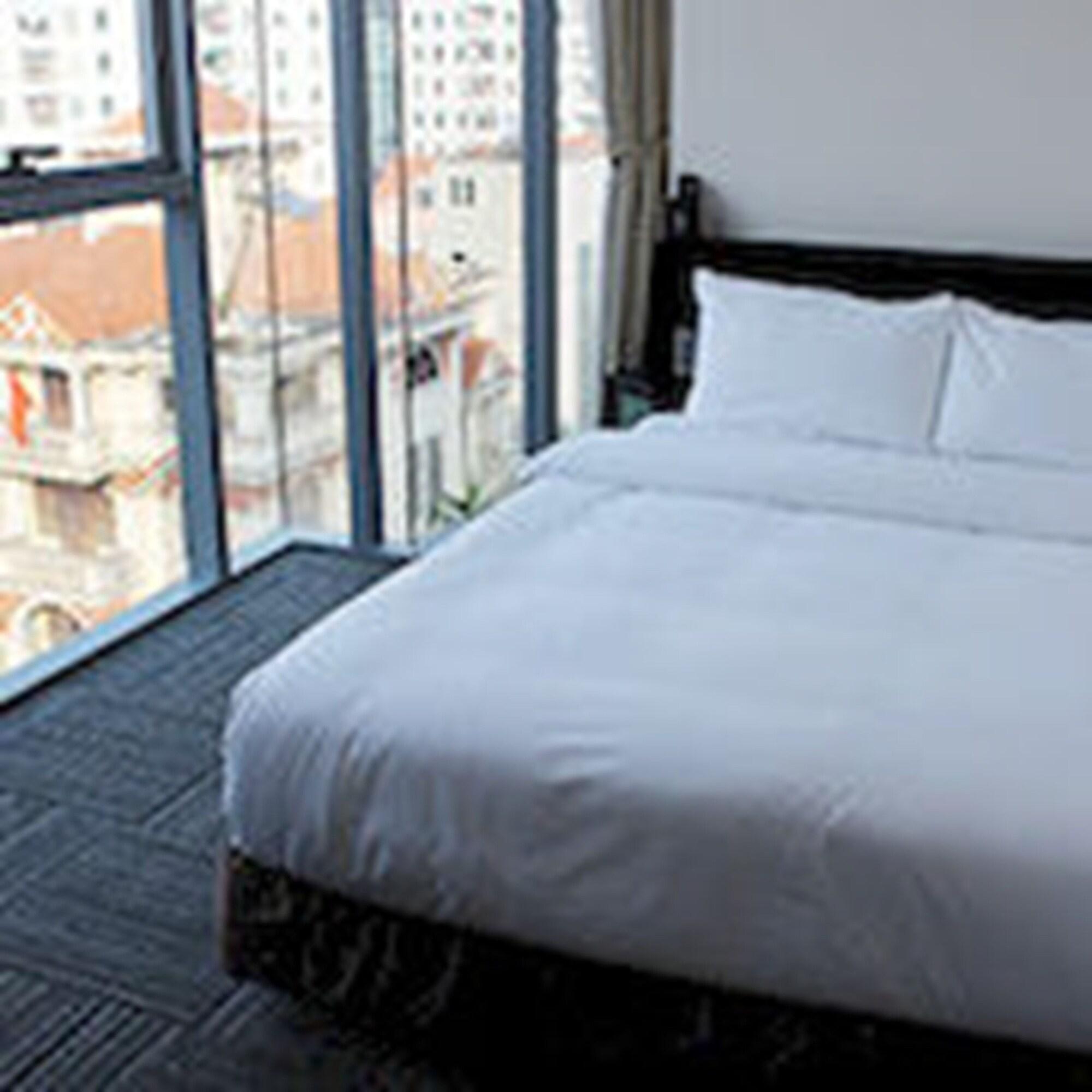 Sakura 2 Hotel 2*