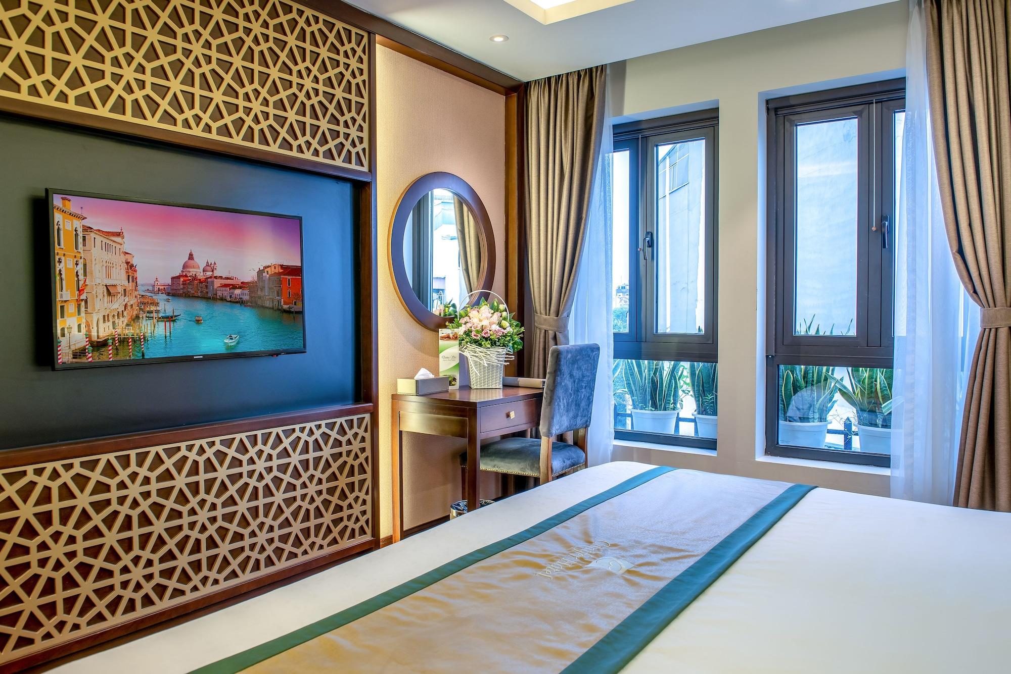 Hotel Conifer Grand 4*