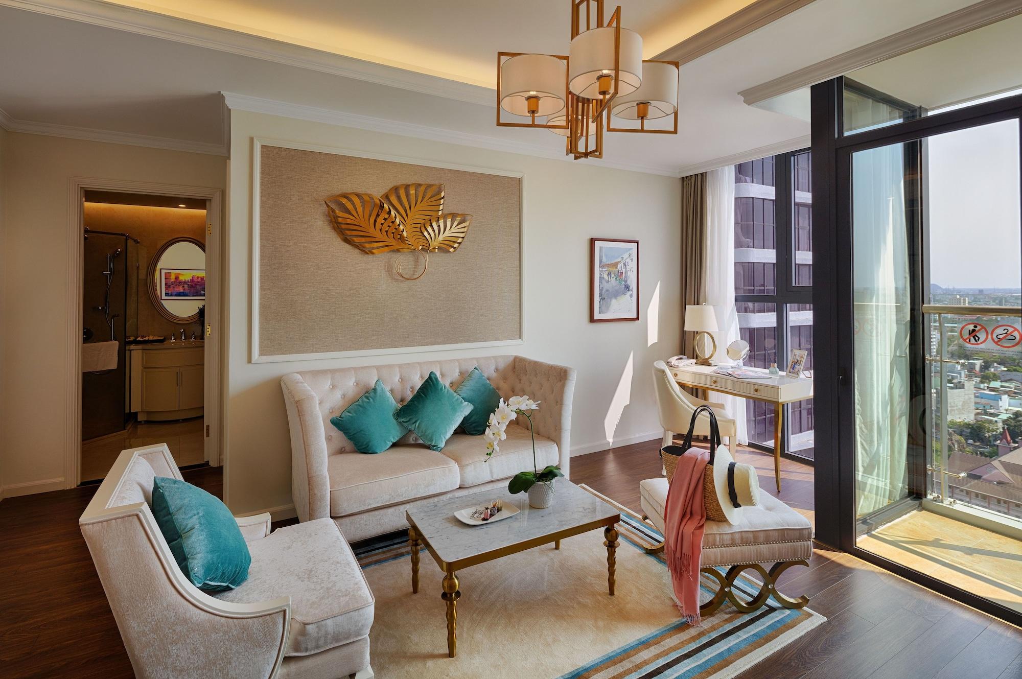 Melia Vinpearl Riverfront Hotel 5*
