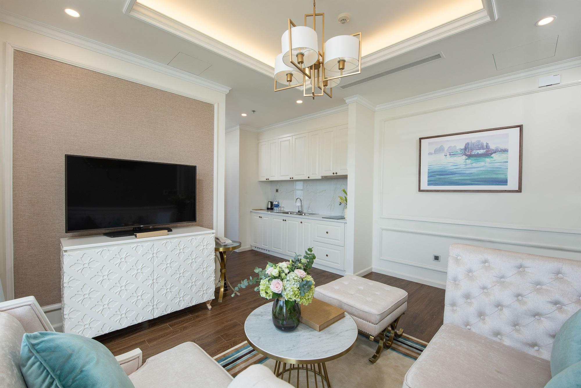 Melia Vinpearl Riverfront 5* Da Nang
