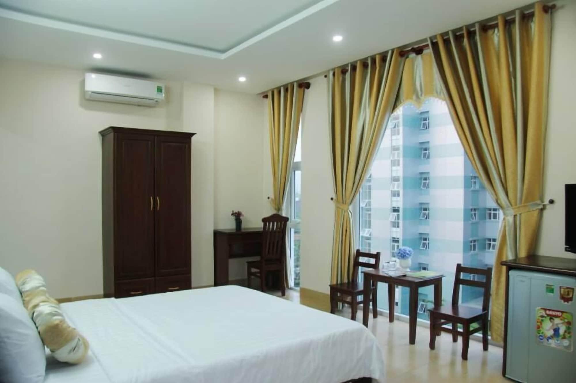 Hotel Huong Binh 2*