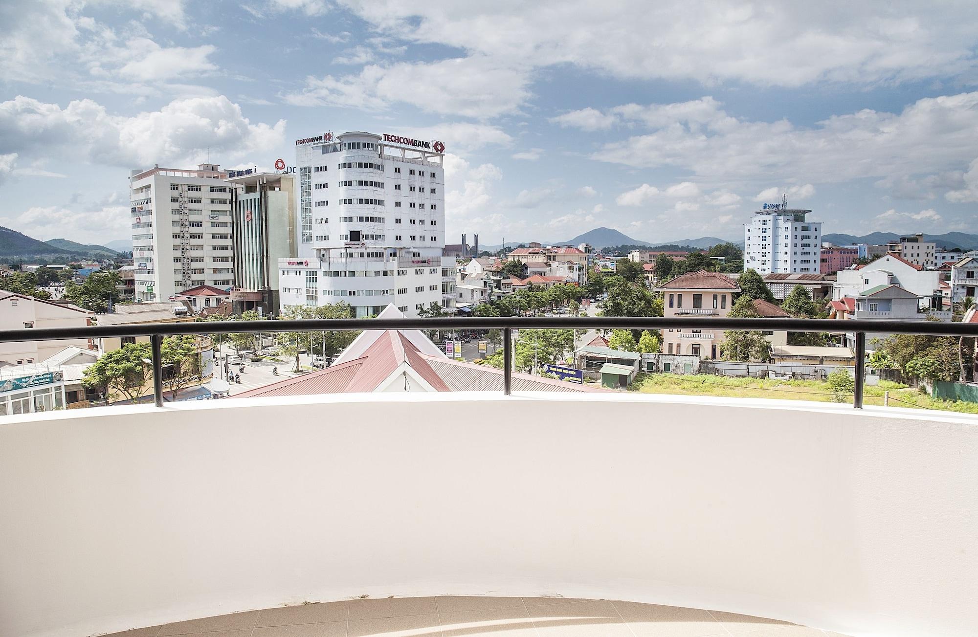 Emm Khách sạn