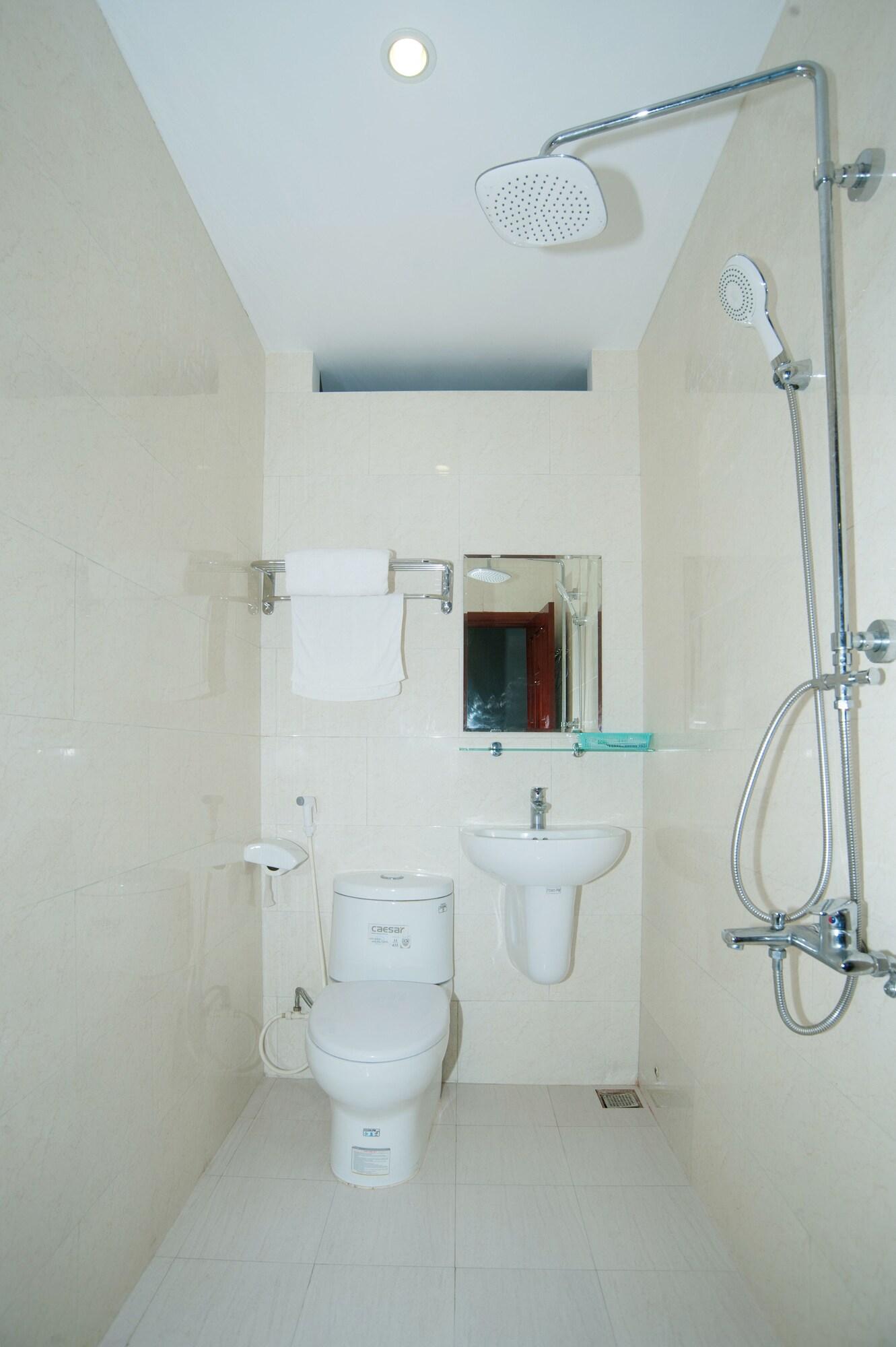 Phuong Tung Hotel 2* Da Nang
