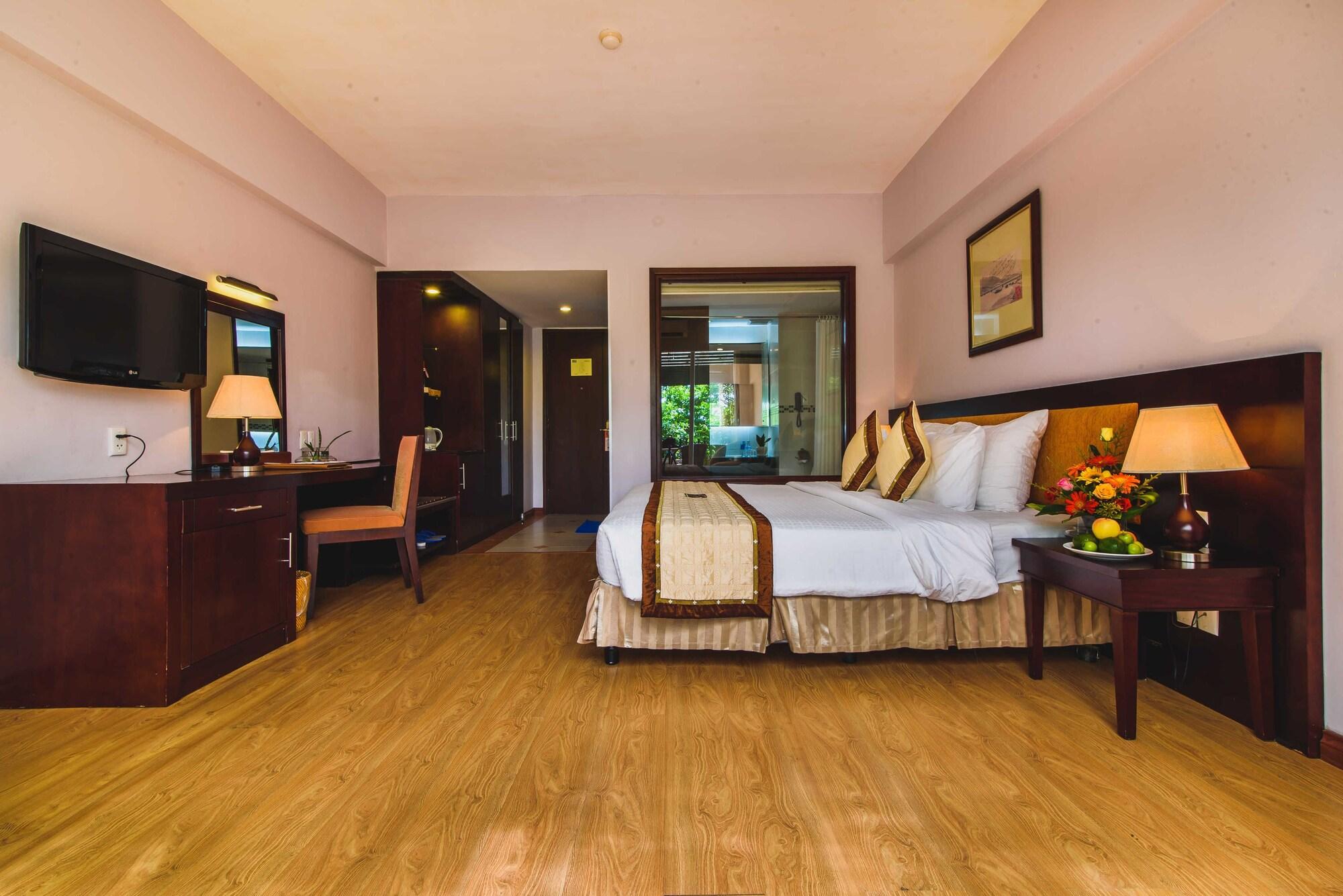 Mondial Hotel