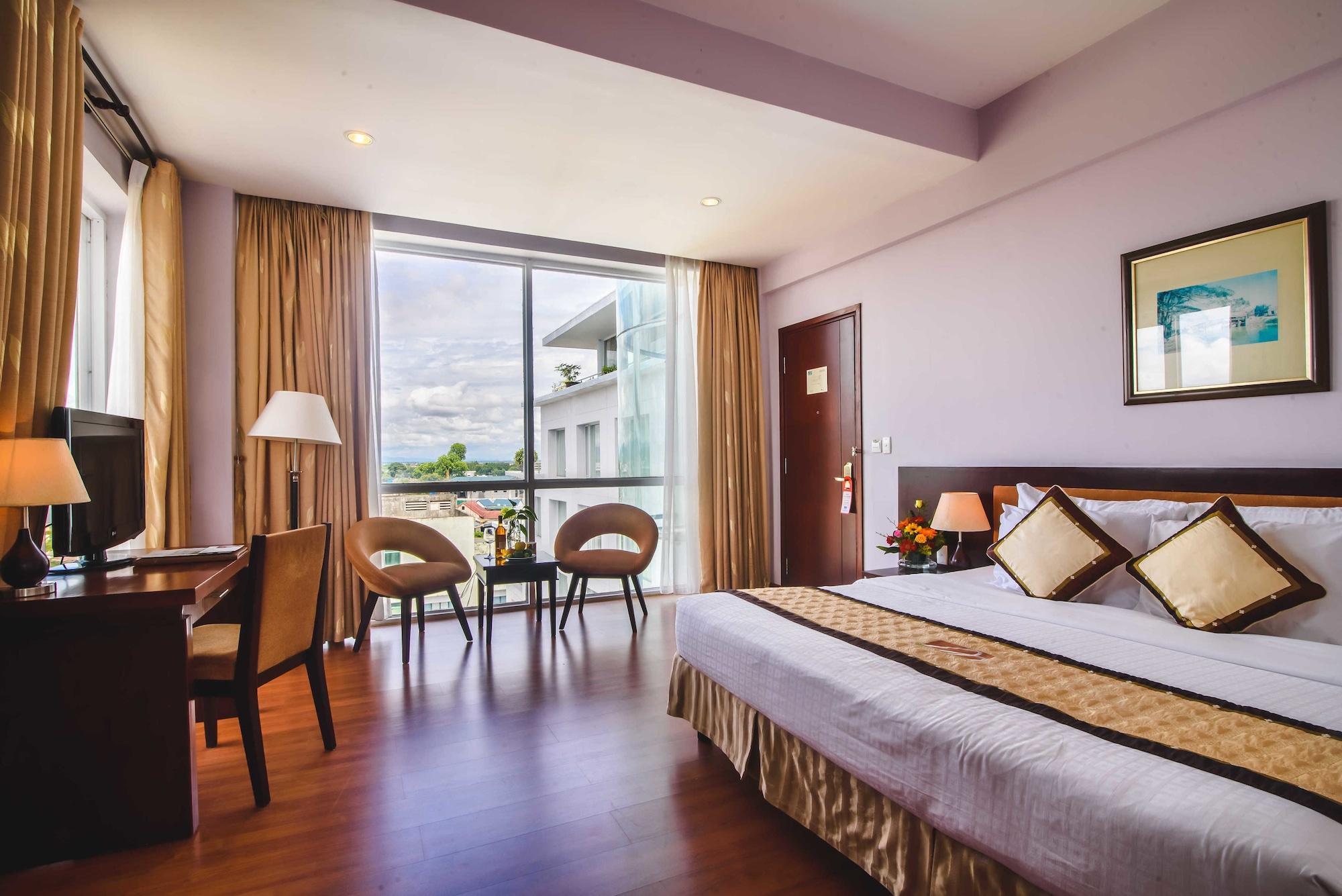 Hotel Mondial 4*