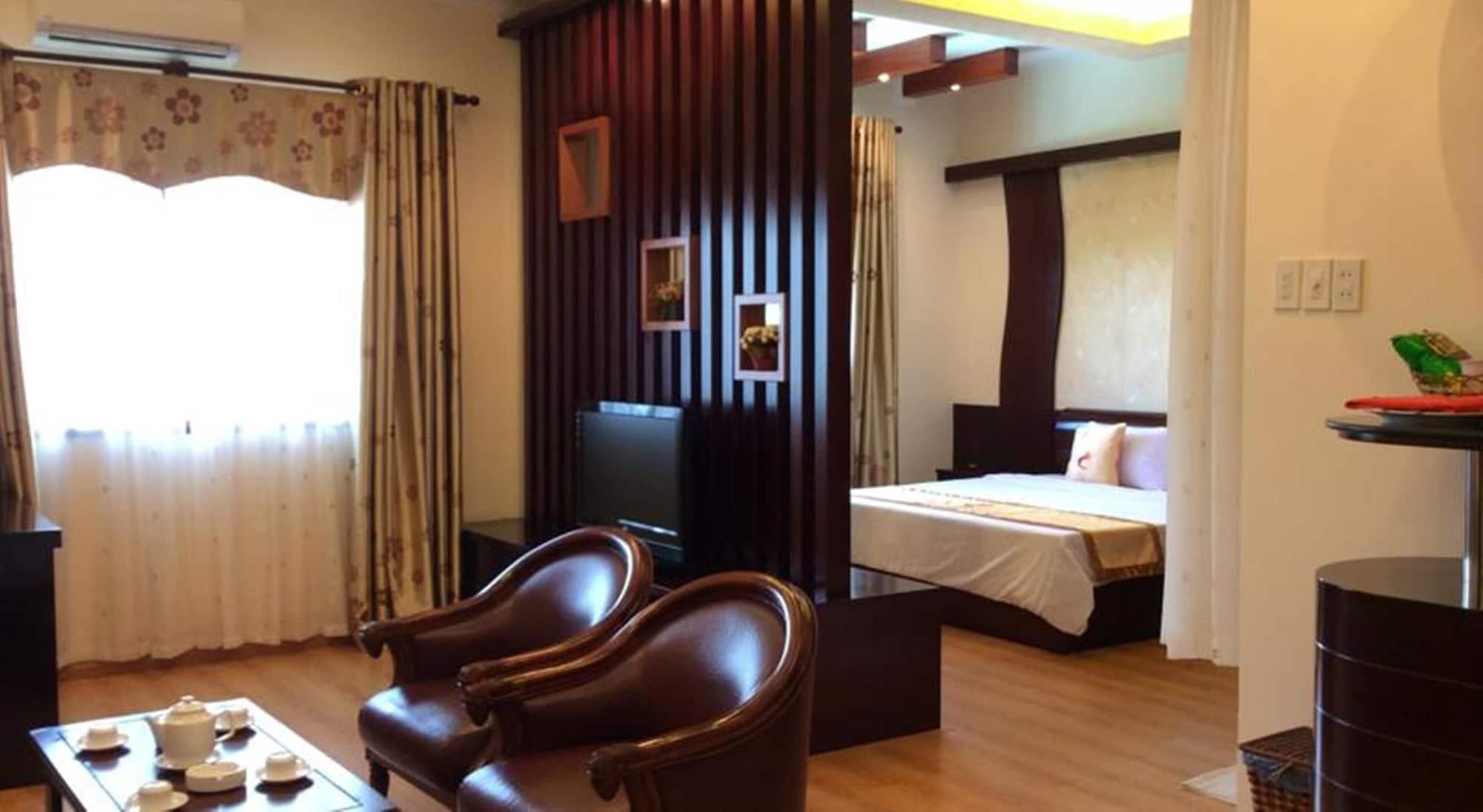 Cuu Long Hotel