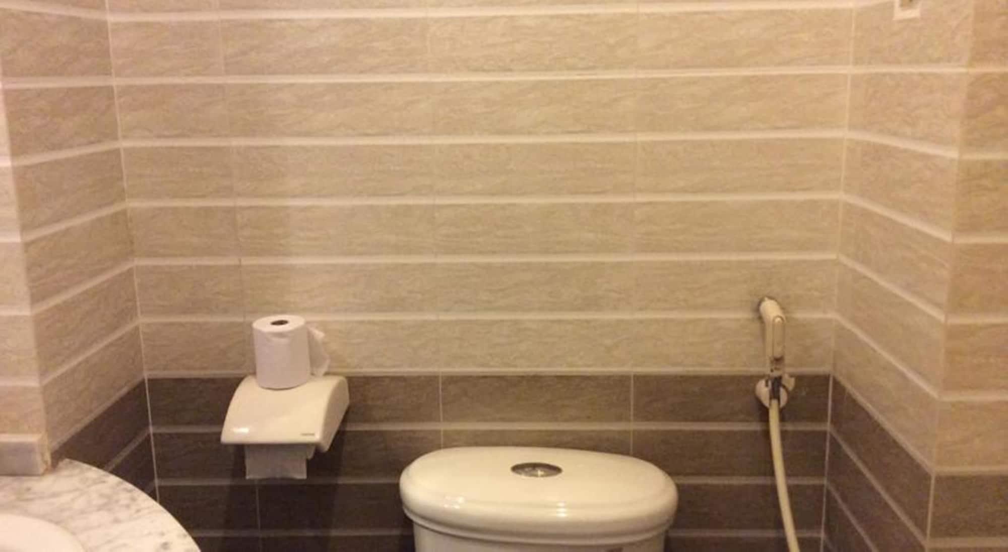 Cuu Long Hotel