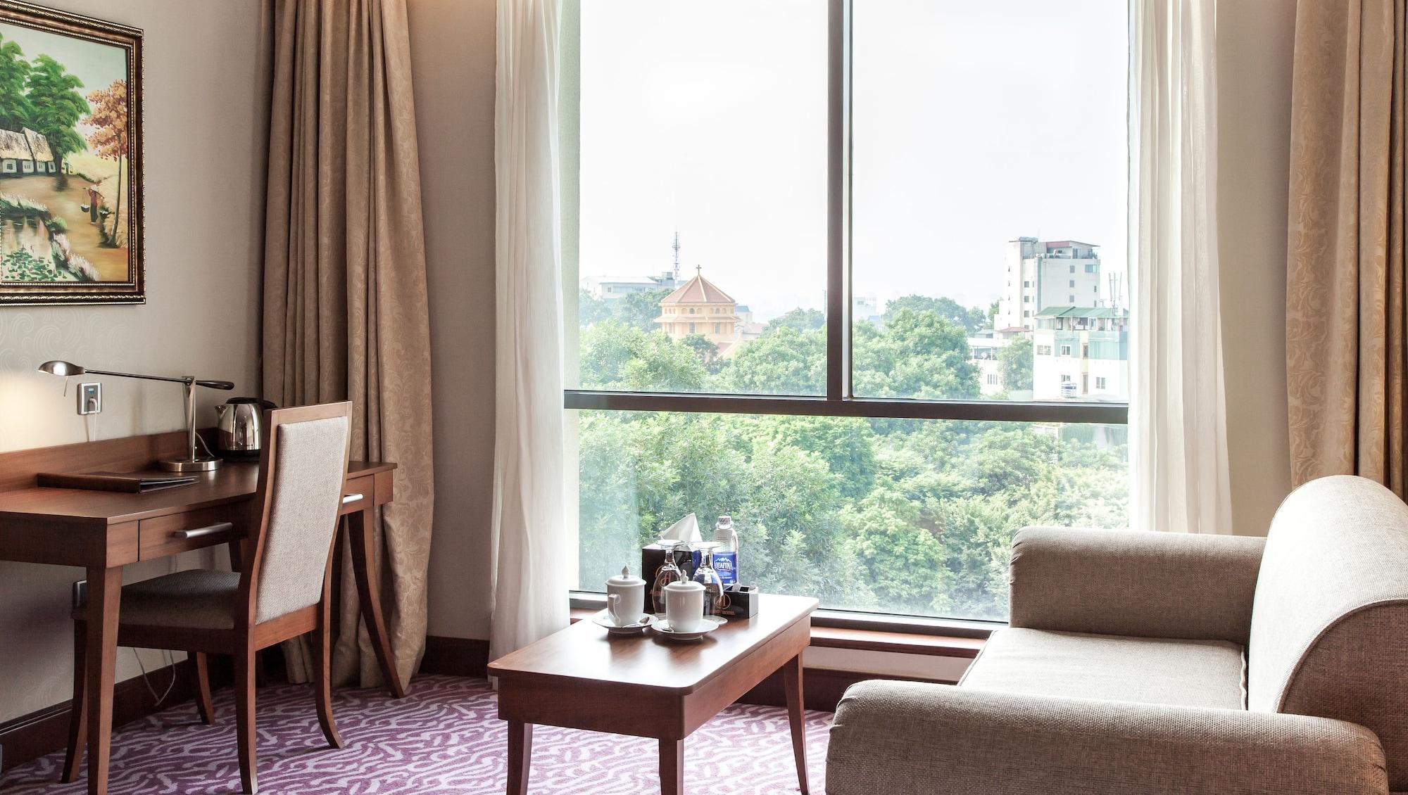 Quân đội - 1a Nguyễn Tri Phương Khách sạn 4*