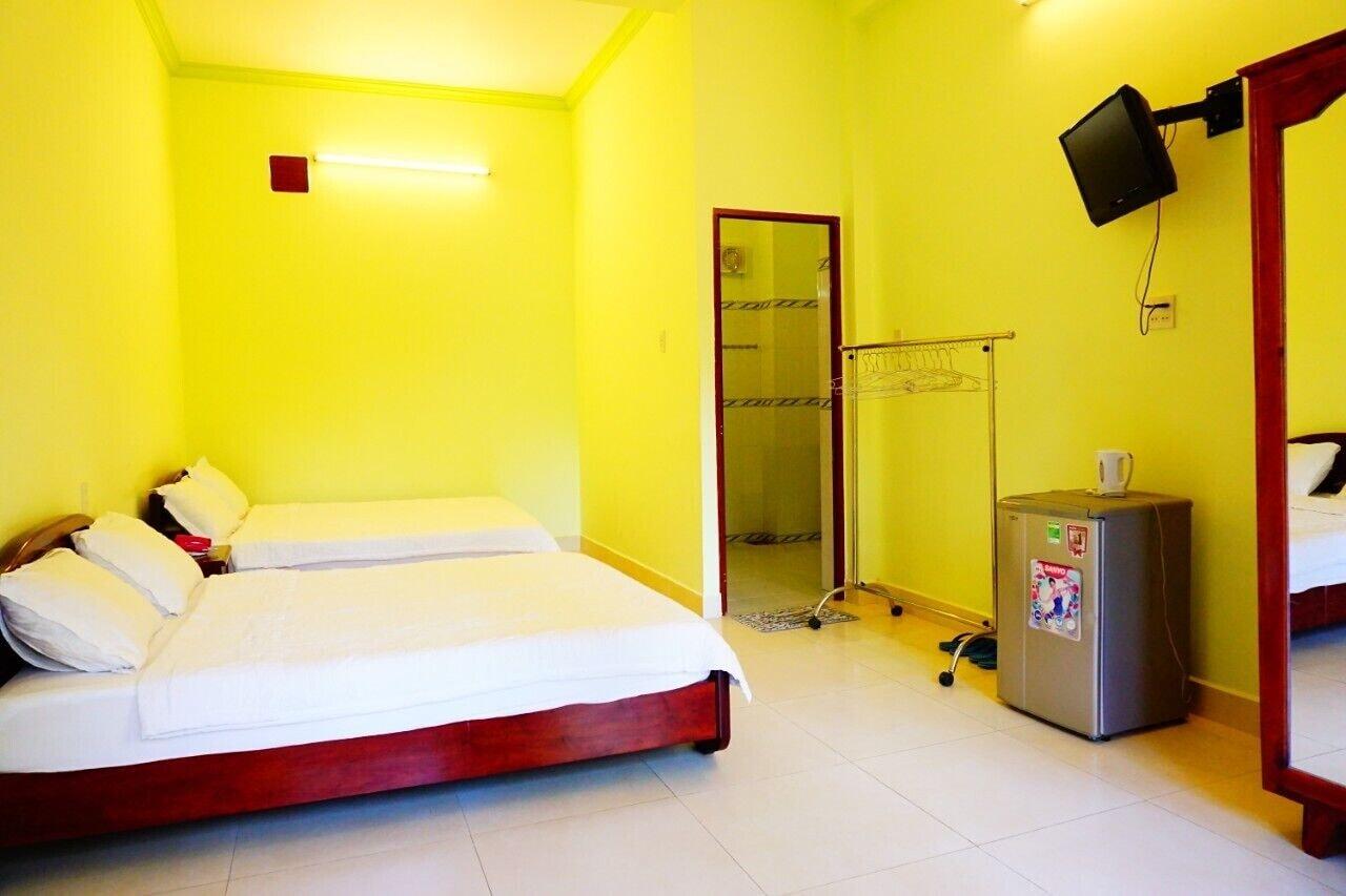 Guest house Cat Tien 2*