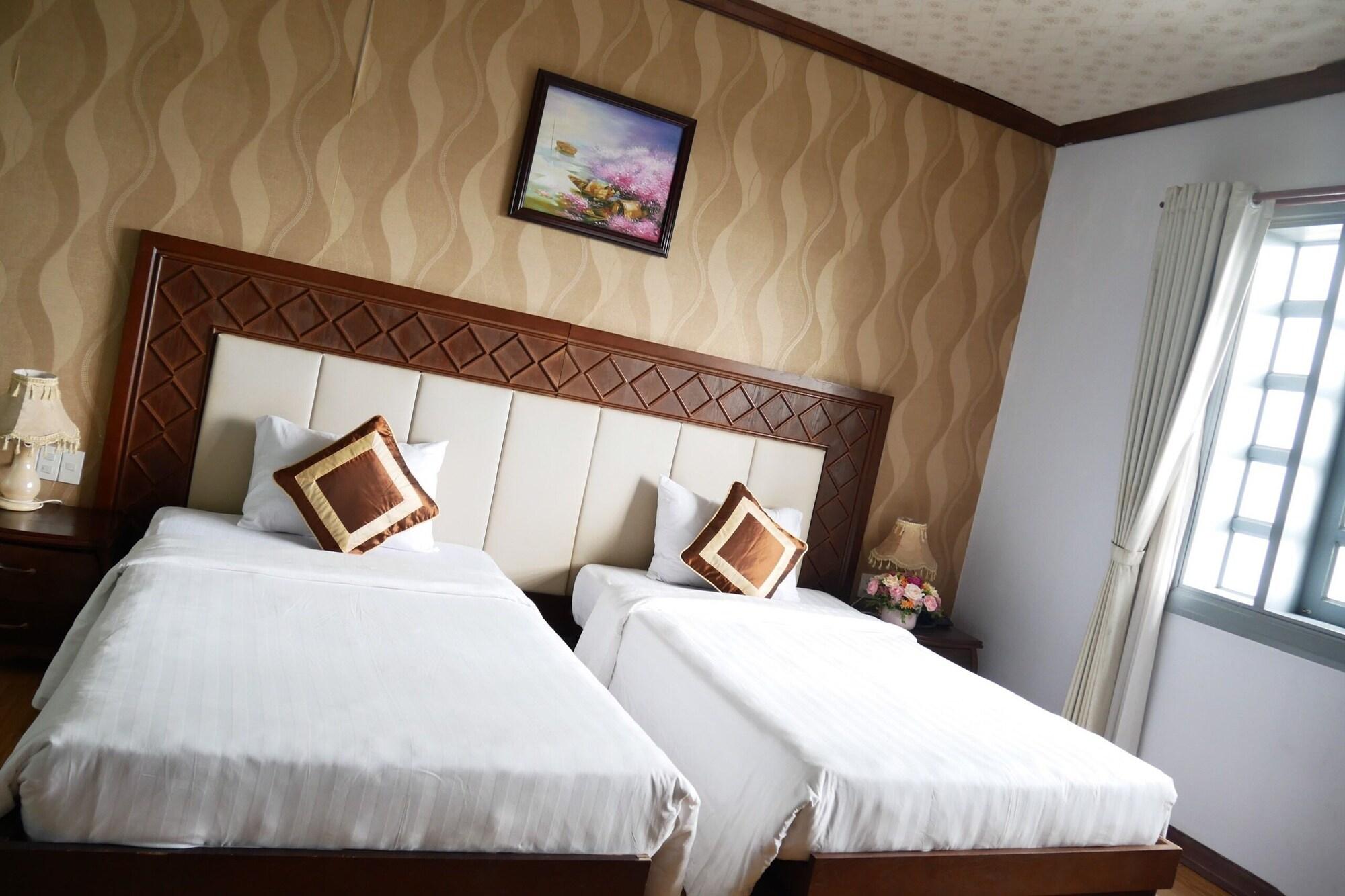 Rembrandt Hotel 3*