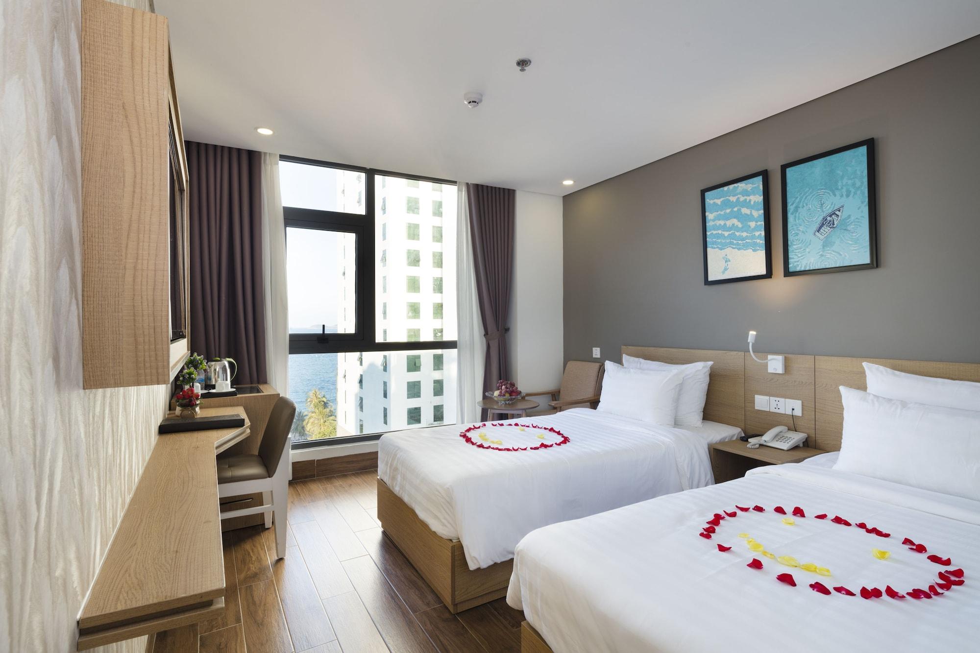 Hotel Smile 3*