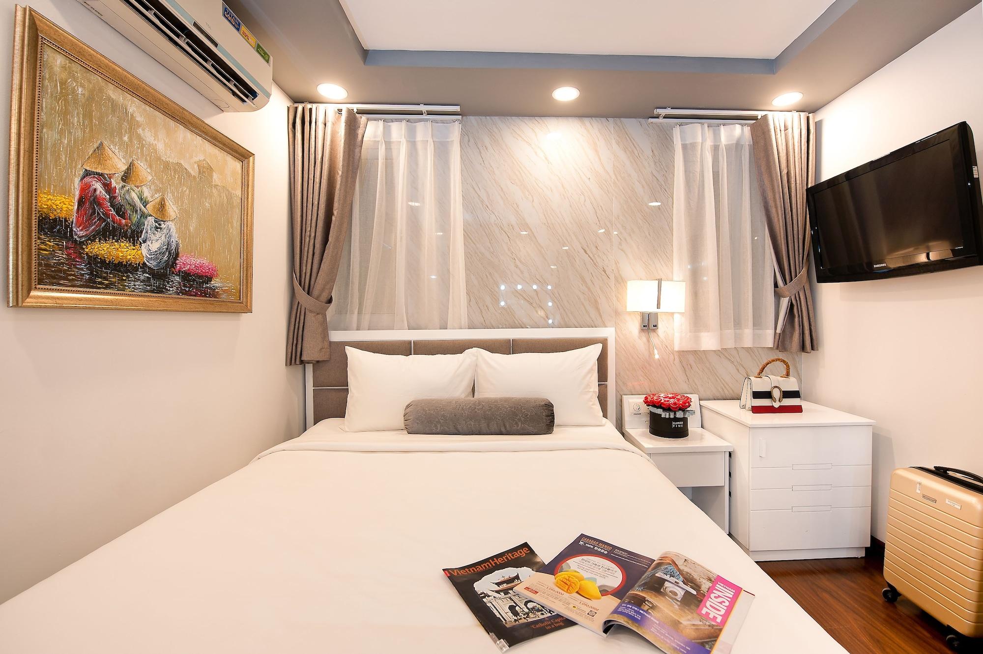 Adora Hotel 4*
