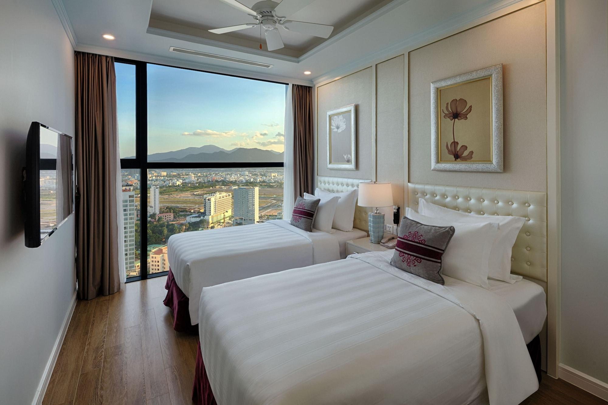 Khách sạn Vinpearl Condotel Beachfront Nha Trang