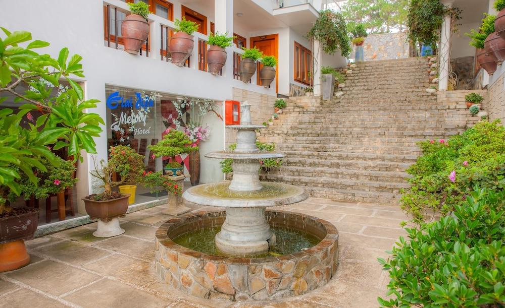 Giai điệu Khách sạn 3*