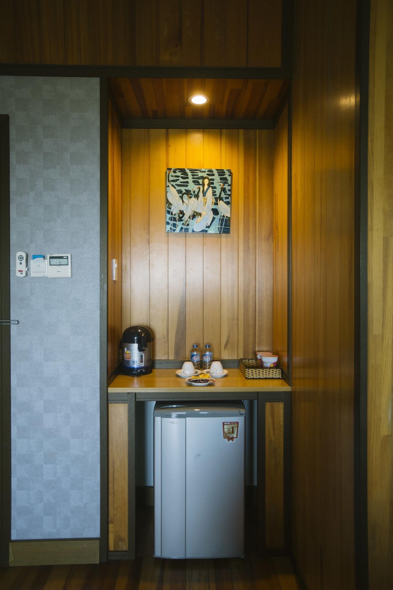 Hotel New Wave