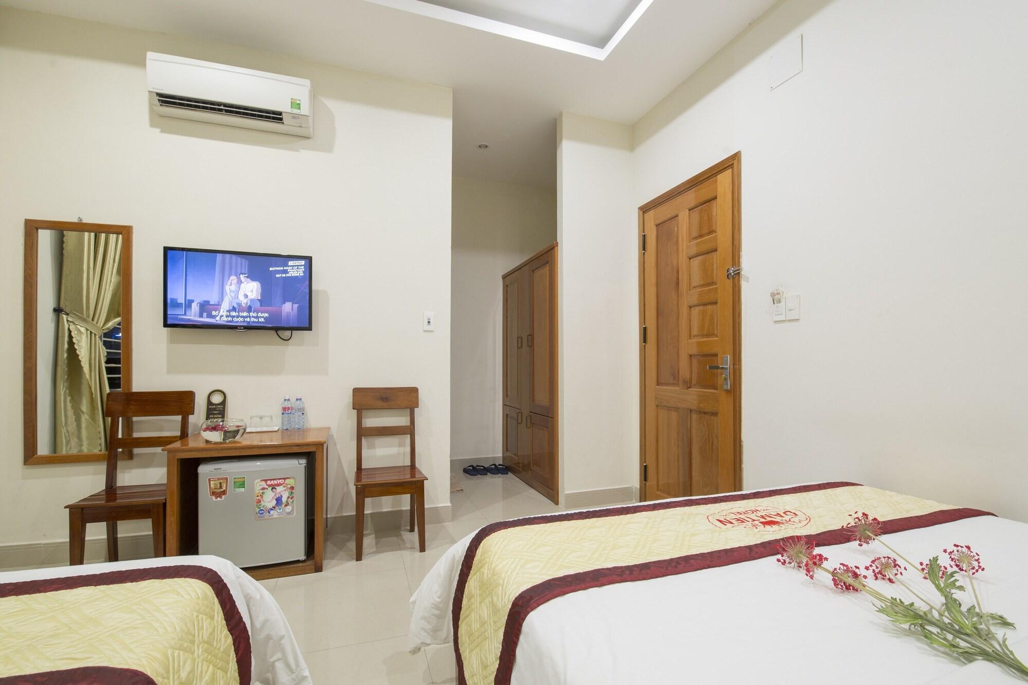 Dam Tien Hotel