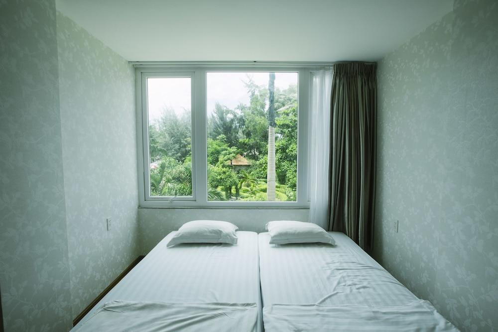 Hotel New Wave