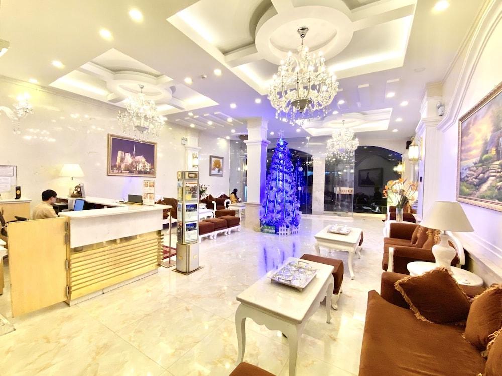 Hotel Tulip 3 Da Lat