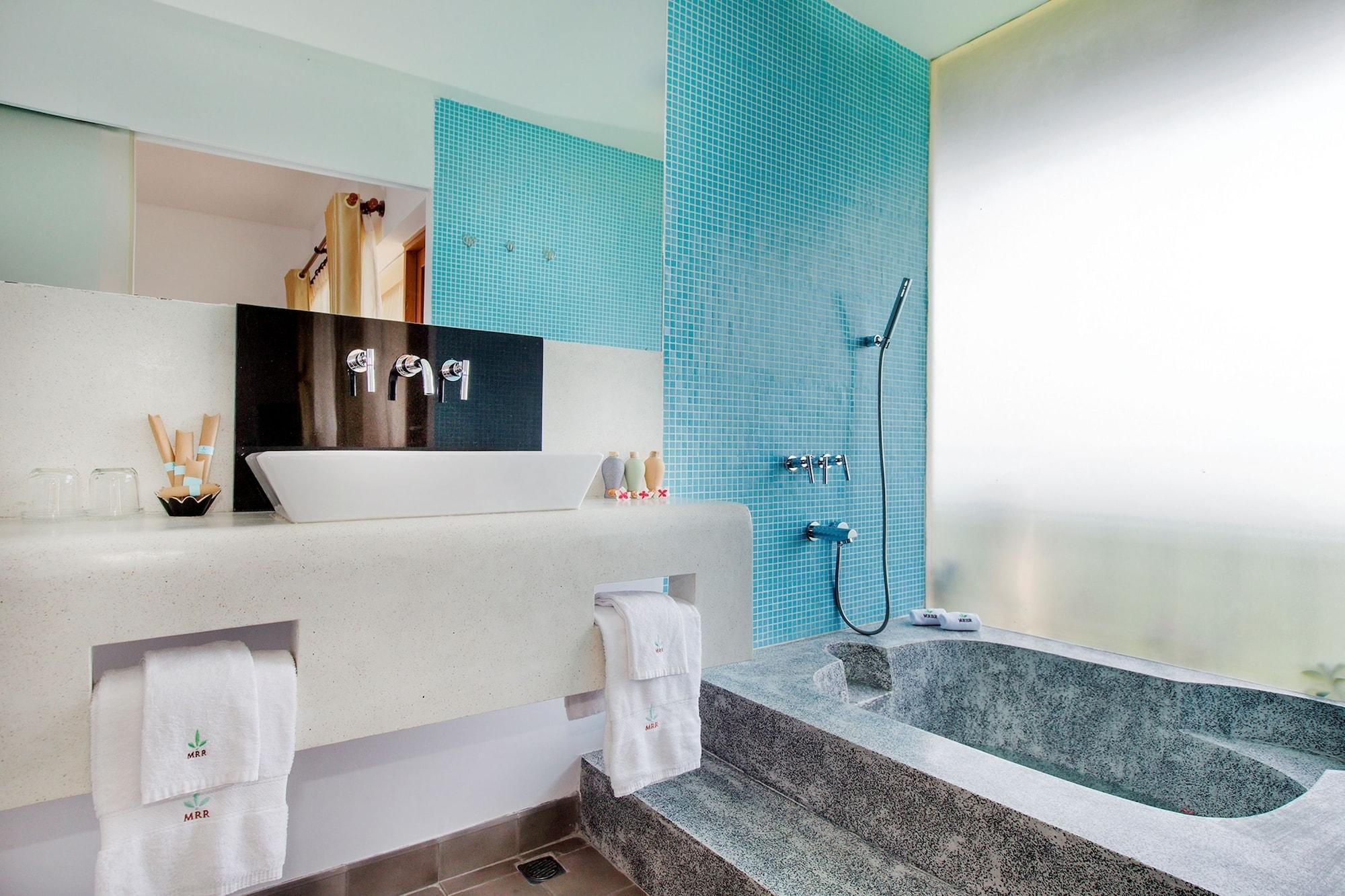 Mekong Riverside Boutique & Khu nghỉ mát 4*
