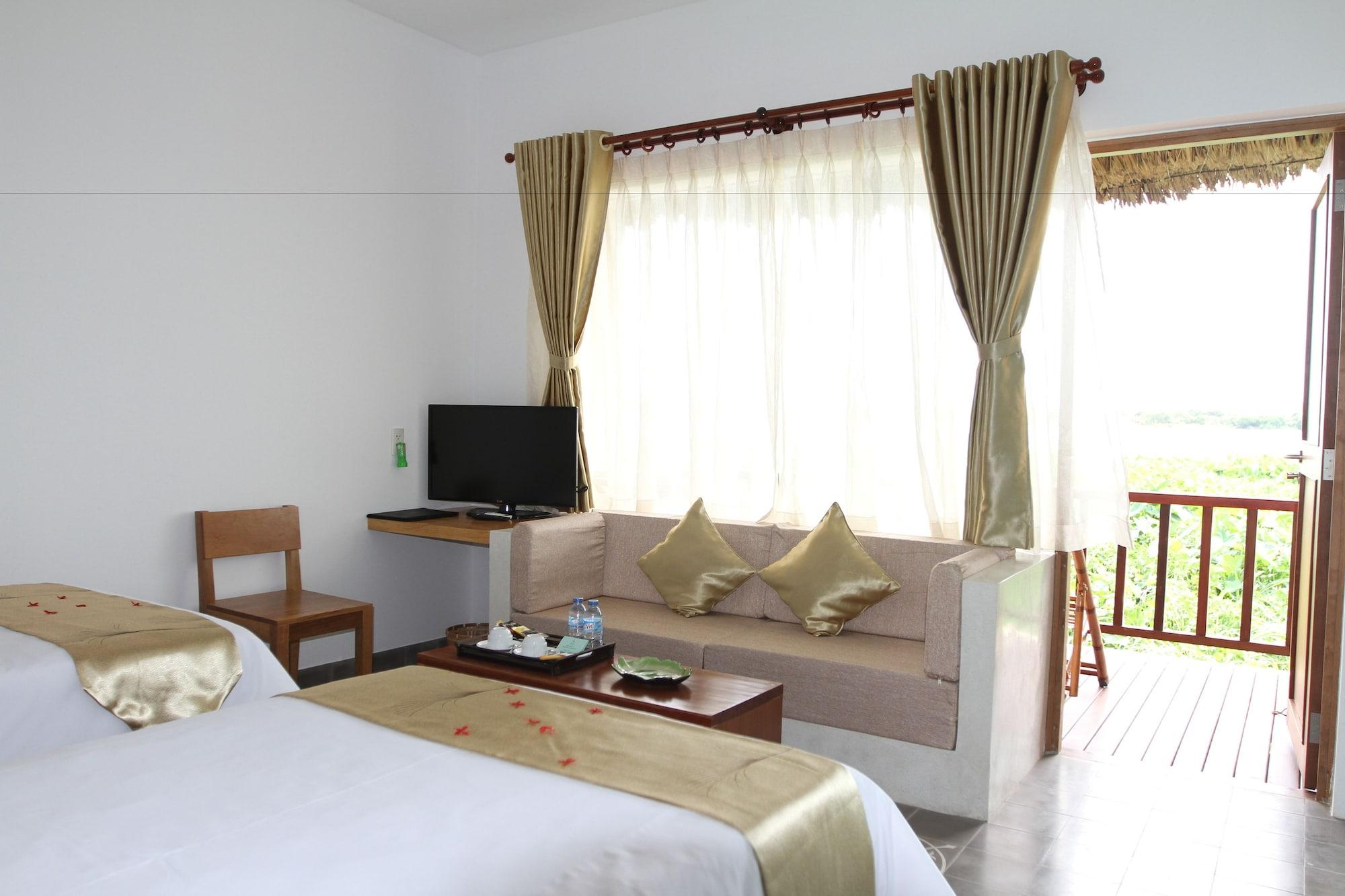 Mekong Riverside Boutique & 4* Cái Bè