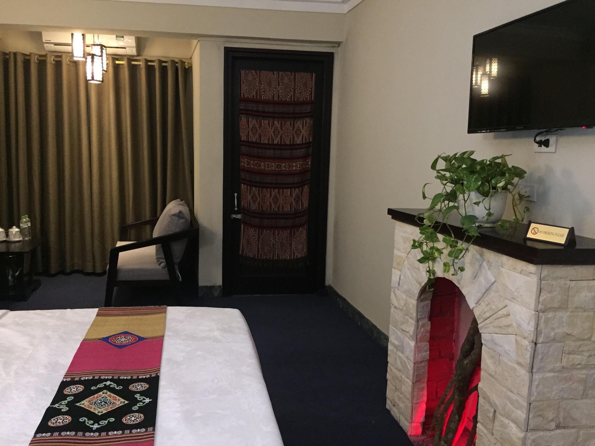 Hills Hotel 3*