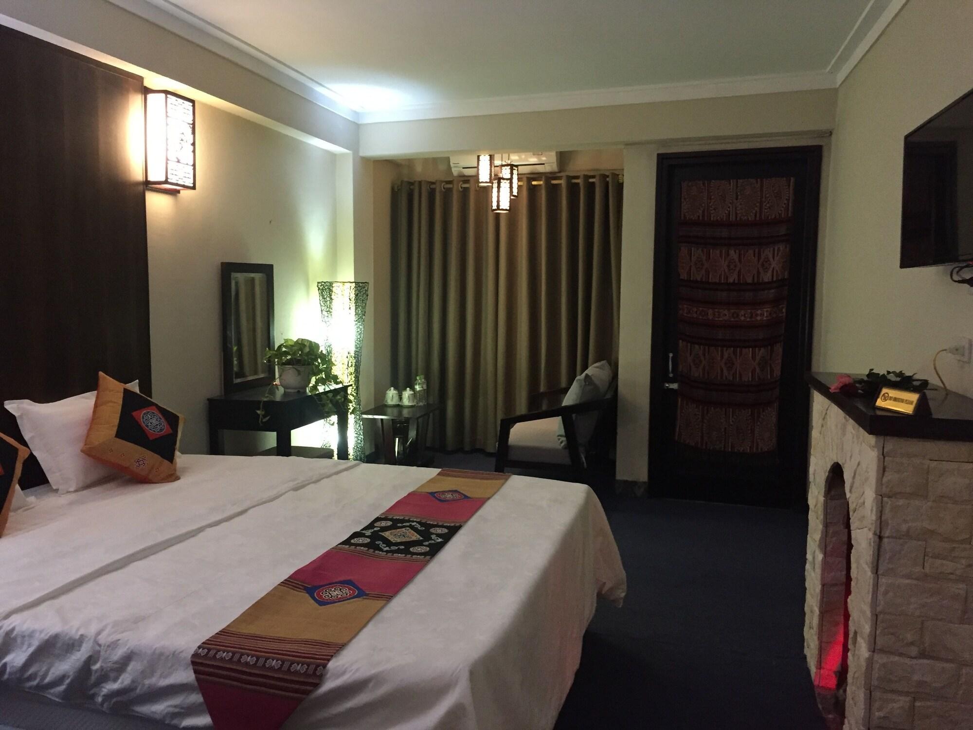 Hotel Hills 3*