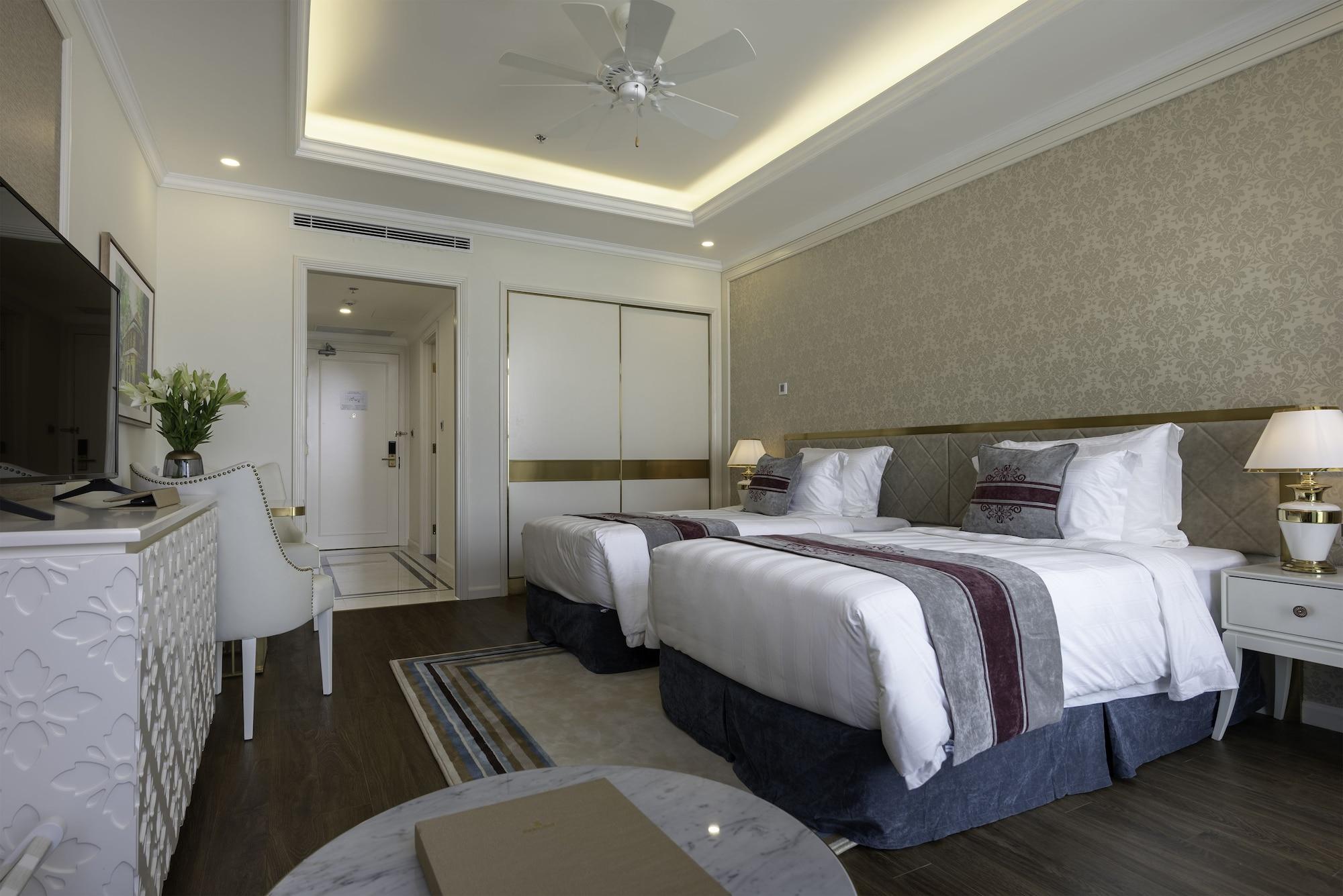 Melia Vinpearl Empire Hotel Nha Trang