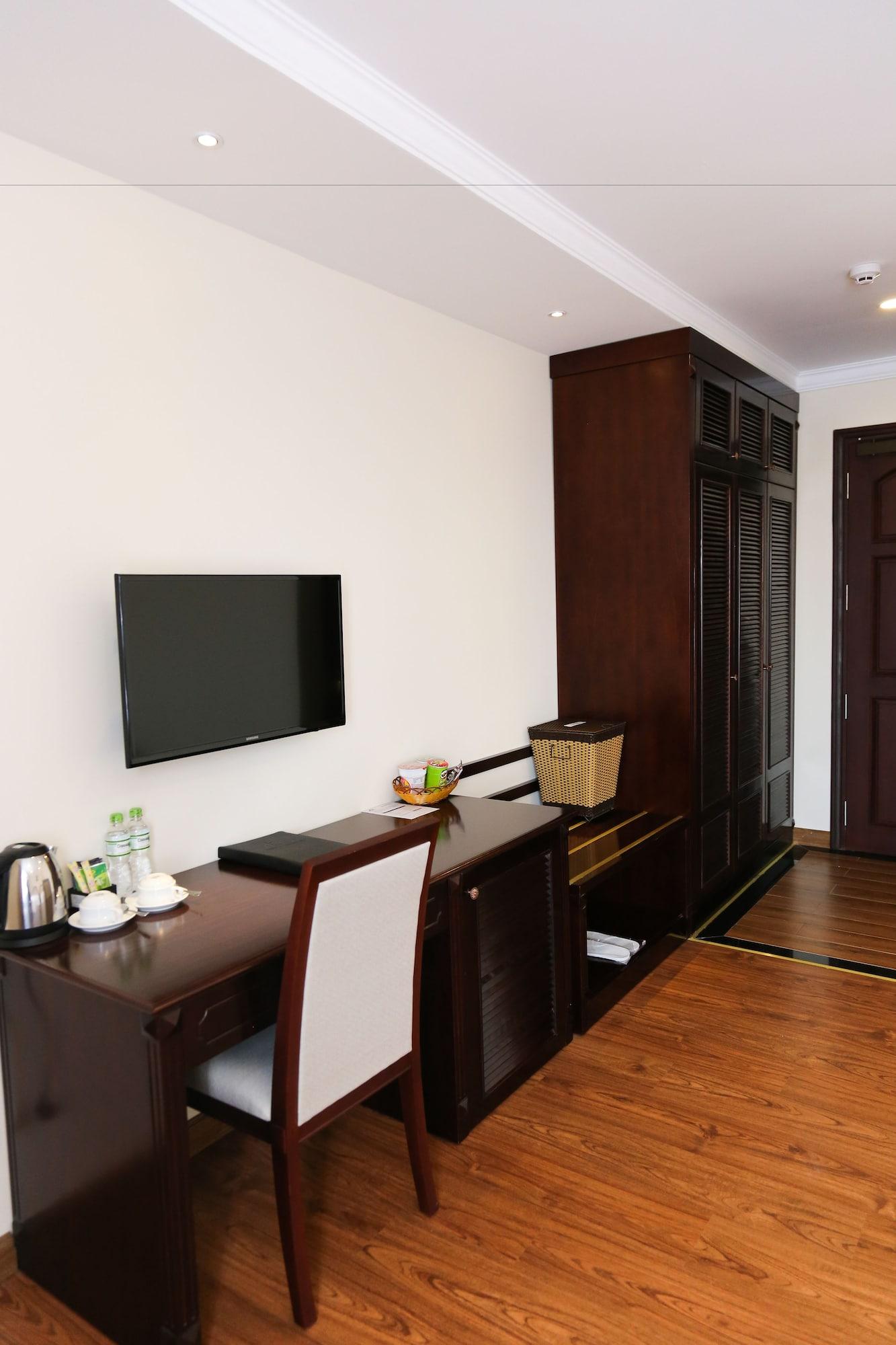 Hotel Iris 3*