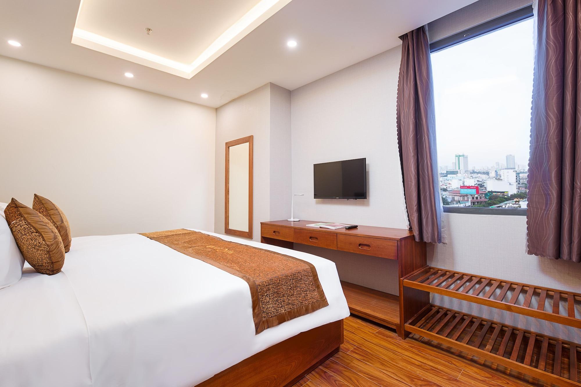 Mercury Boutique Hotel 3*