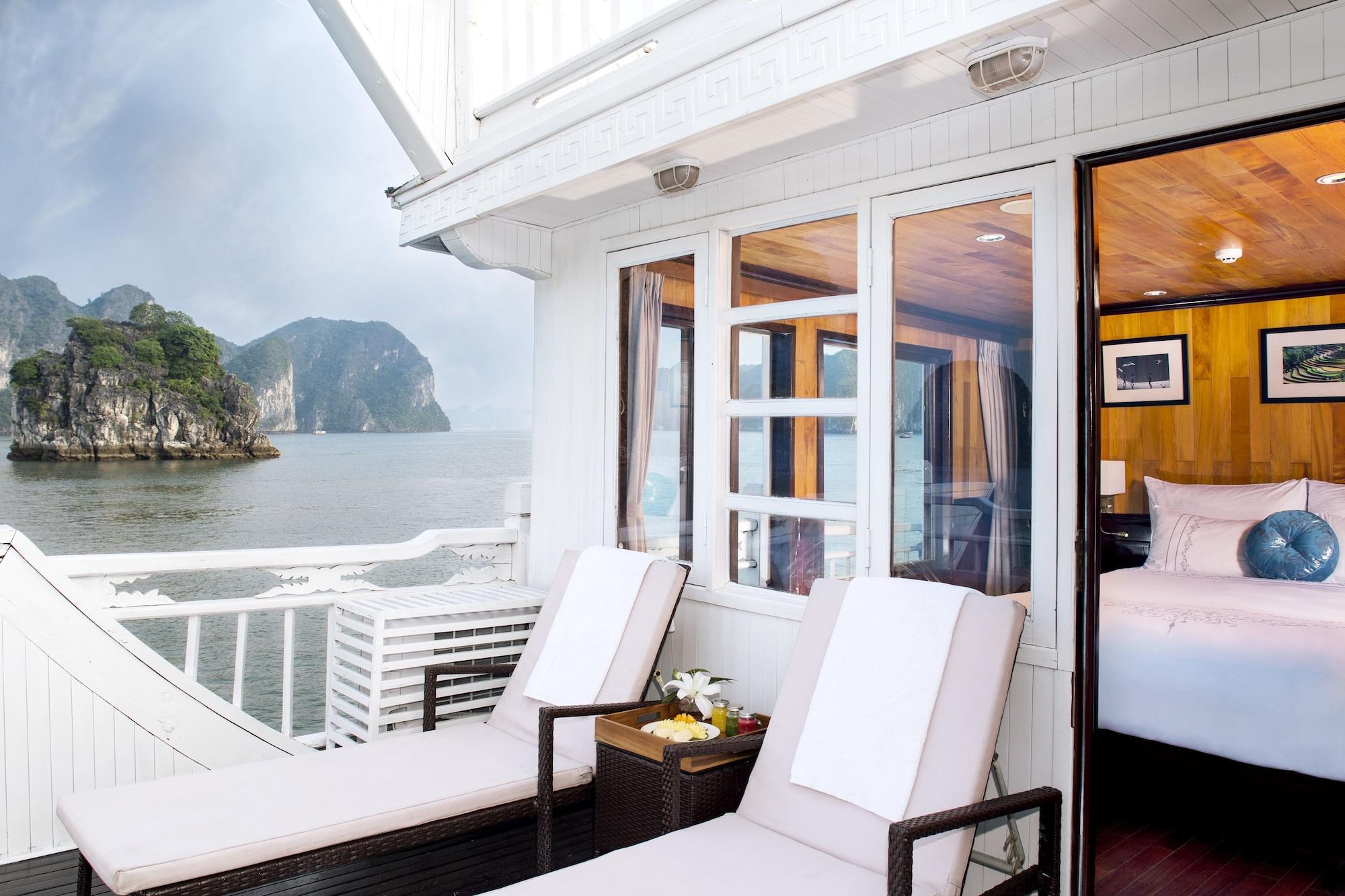Aphrodite Cruise Ha Long