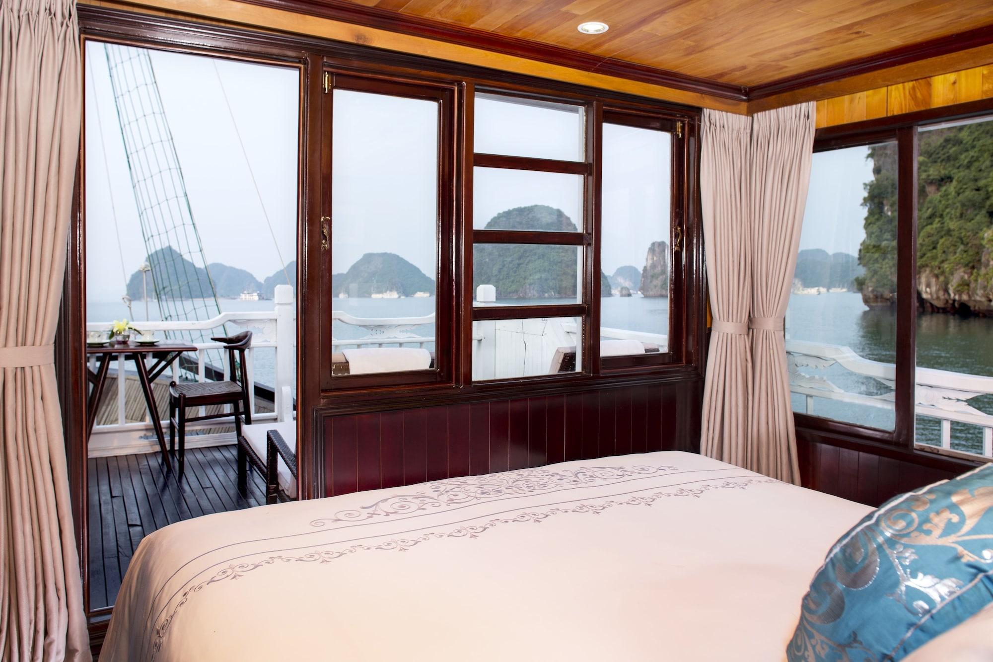 Hotel Aphrodite Cruise Ha Long