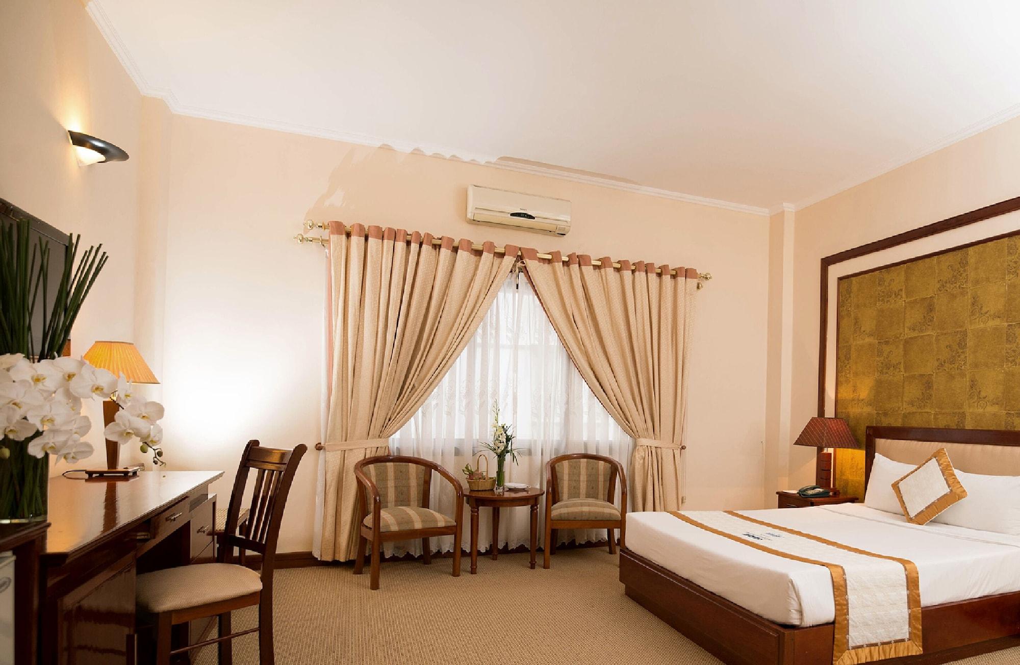 Palace Hotel