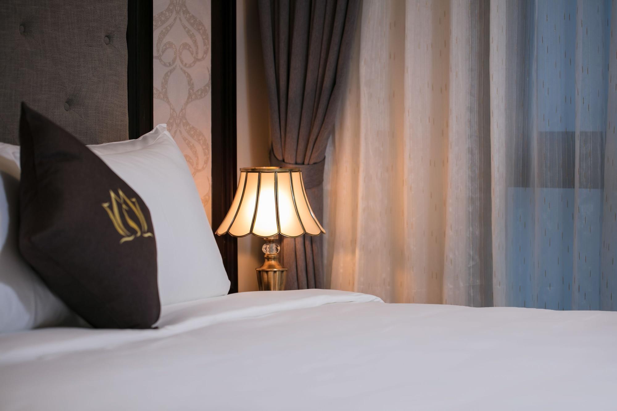 Sen Grand & Managed By Sen Group Hotel