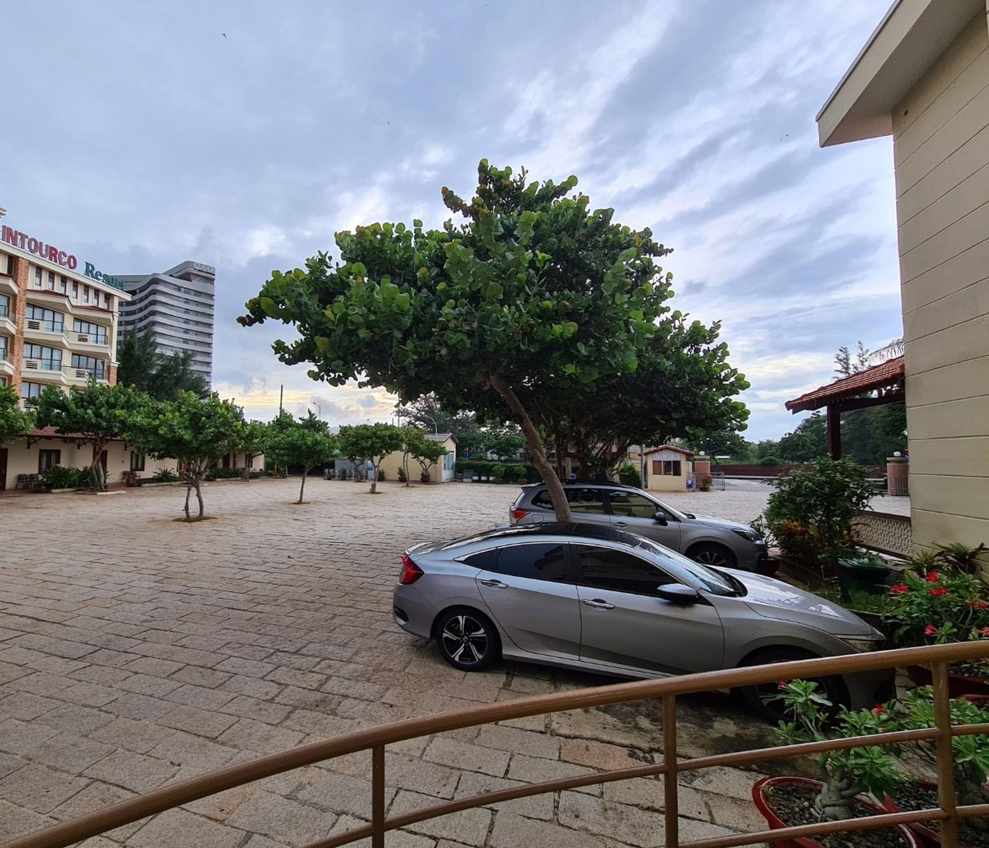 Duong Intourco Resort, 3*