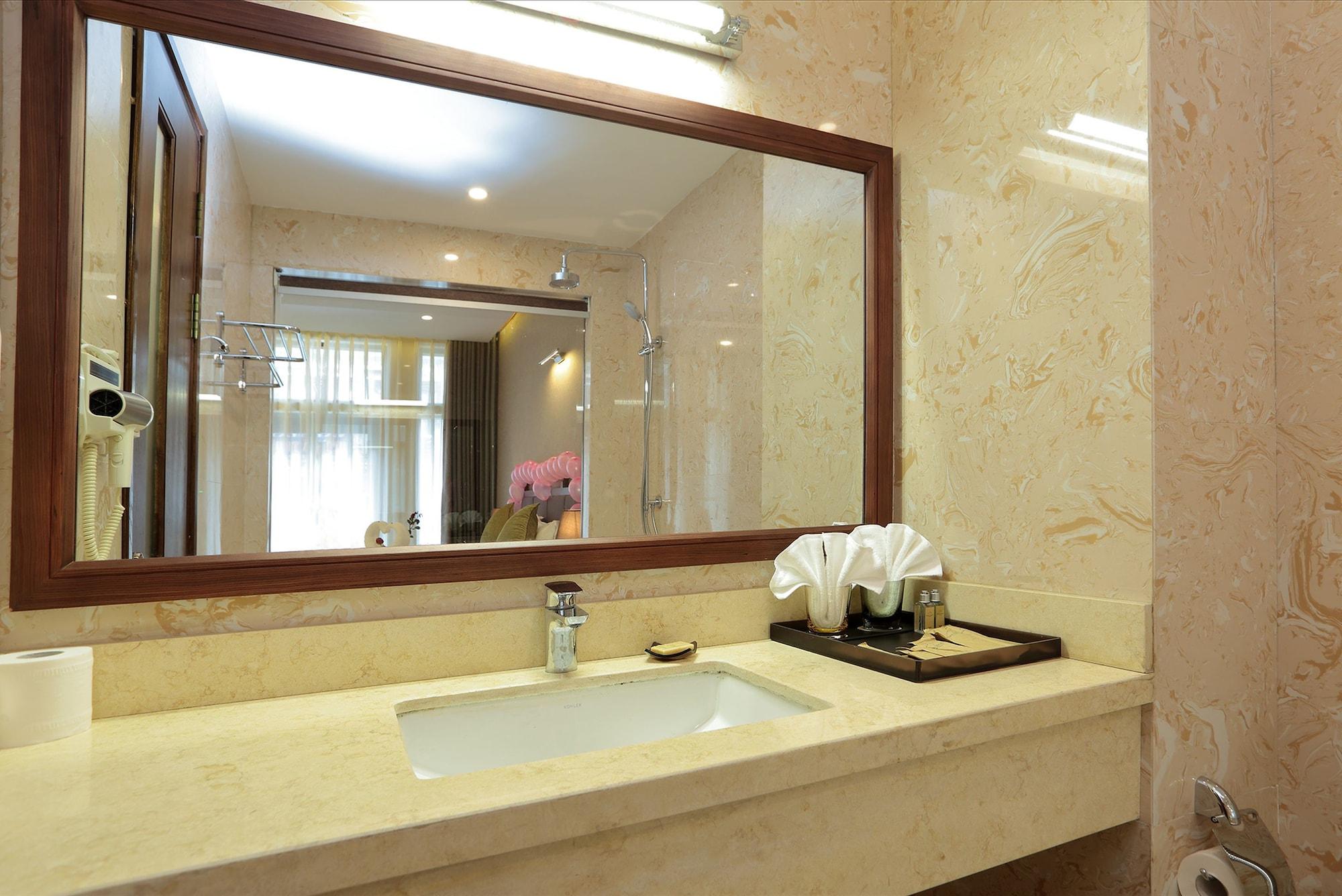 Hotel Canvas Sapa Legend Hotel