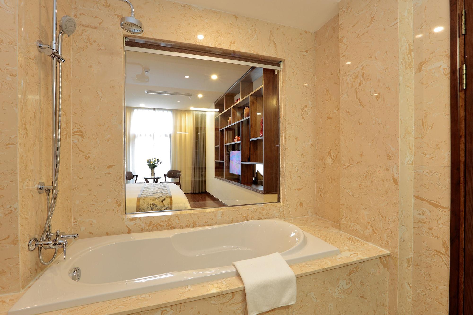 Canvas Sapa Legend Hotel 4* Sa Pa