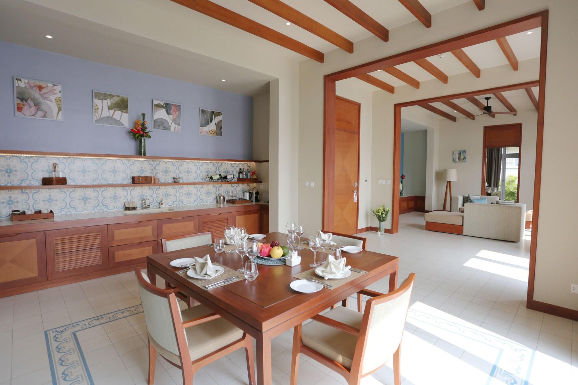 Flc Luxury Samson Resort