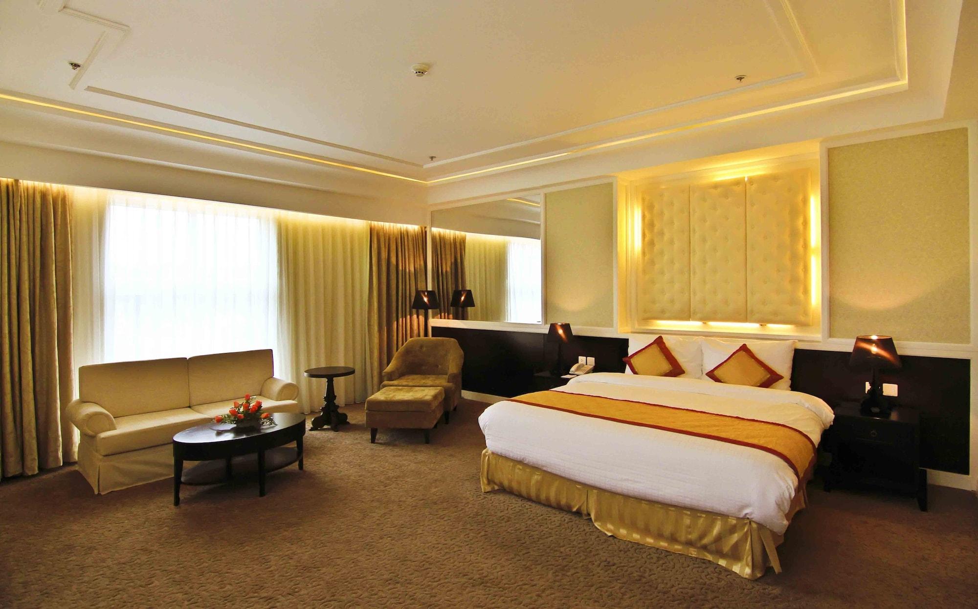 Hotel La Sapinette 4*
