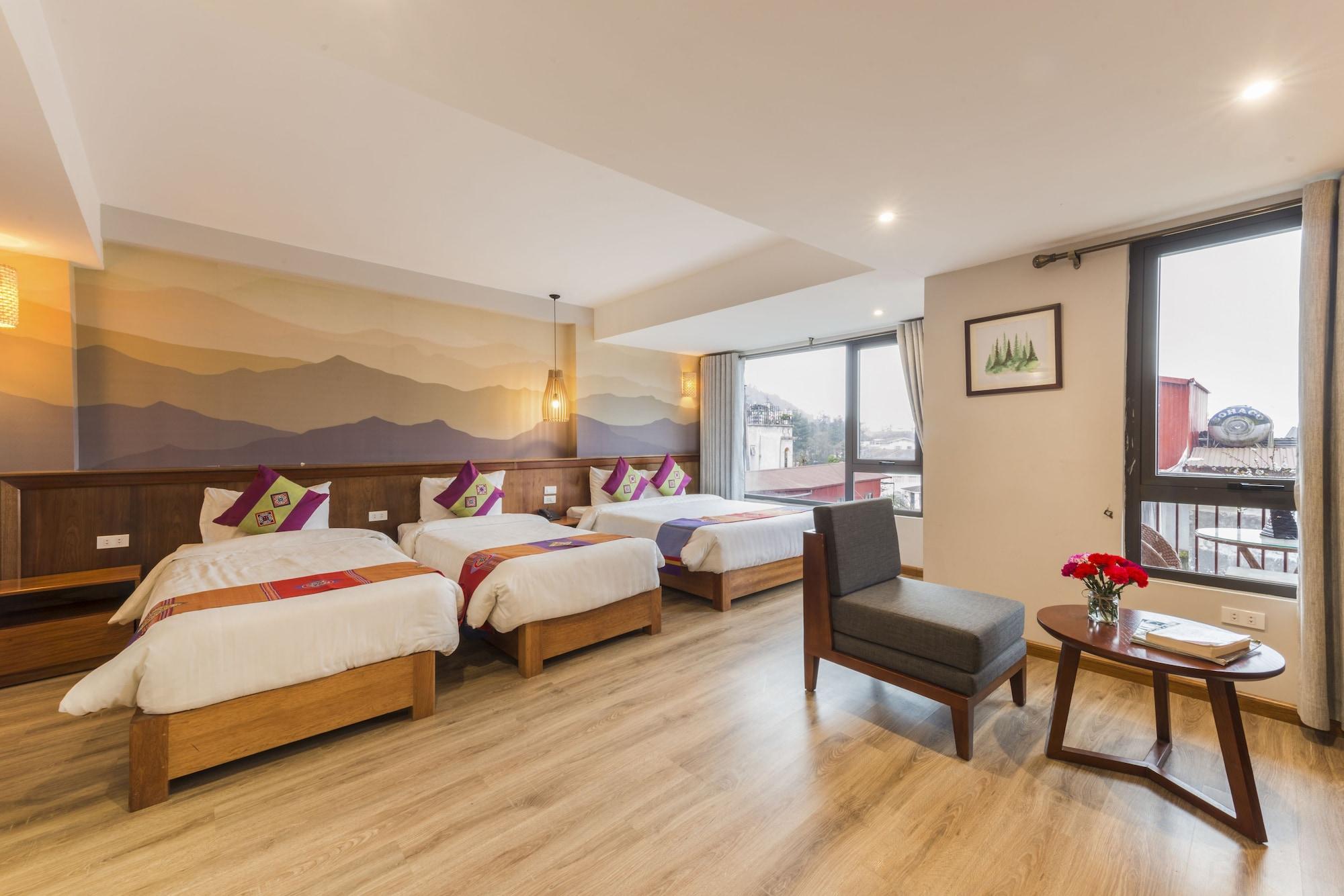 Panorama Hotel 3*