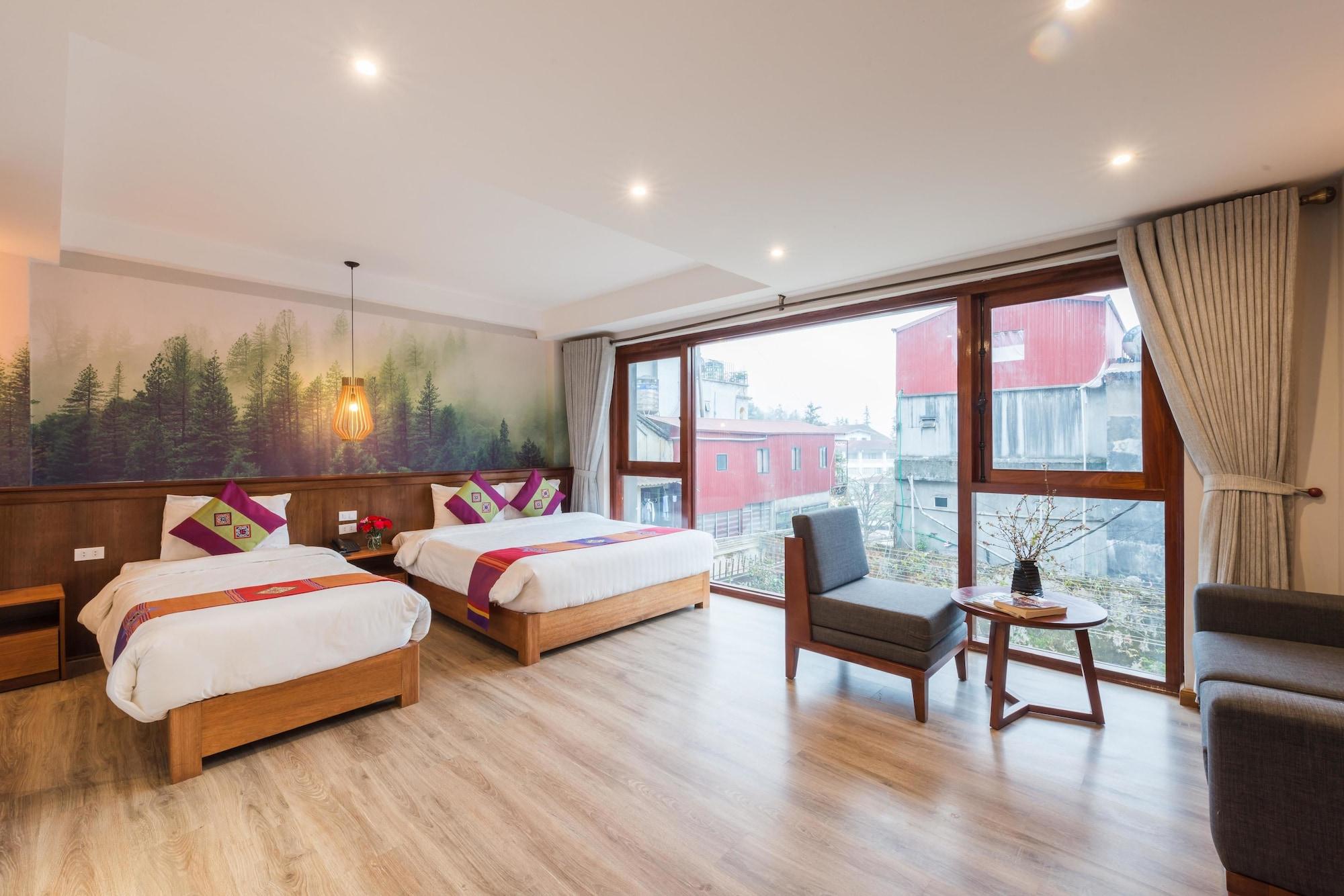 Panorama Hotel 3*