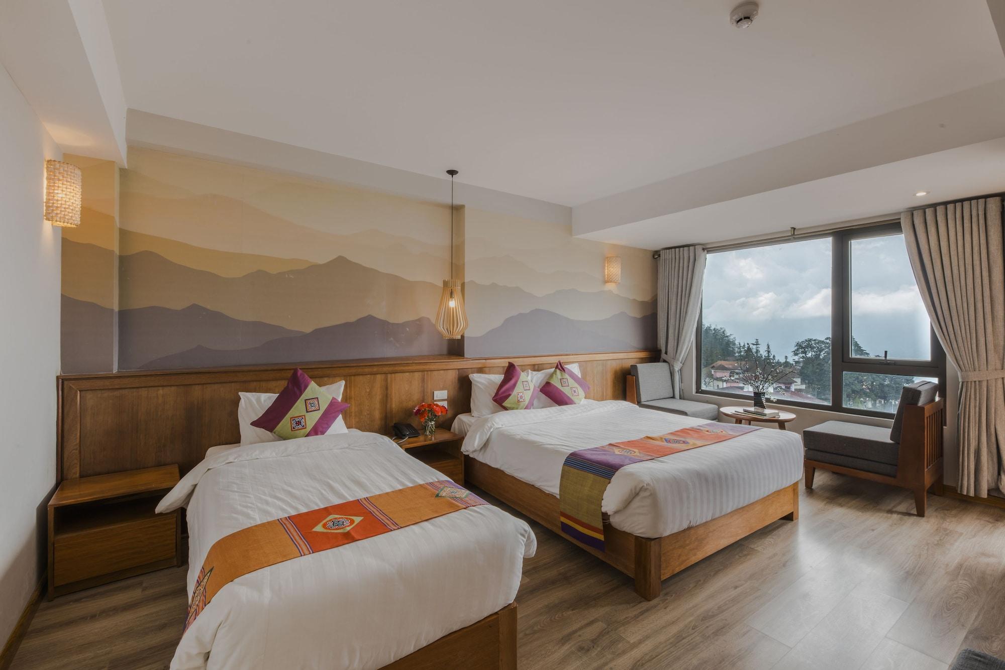 Panorama Hotel 3*