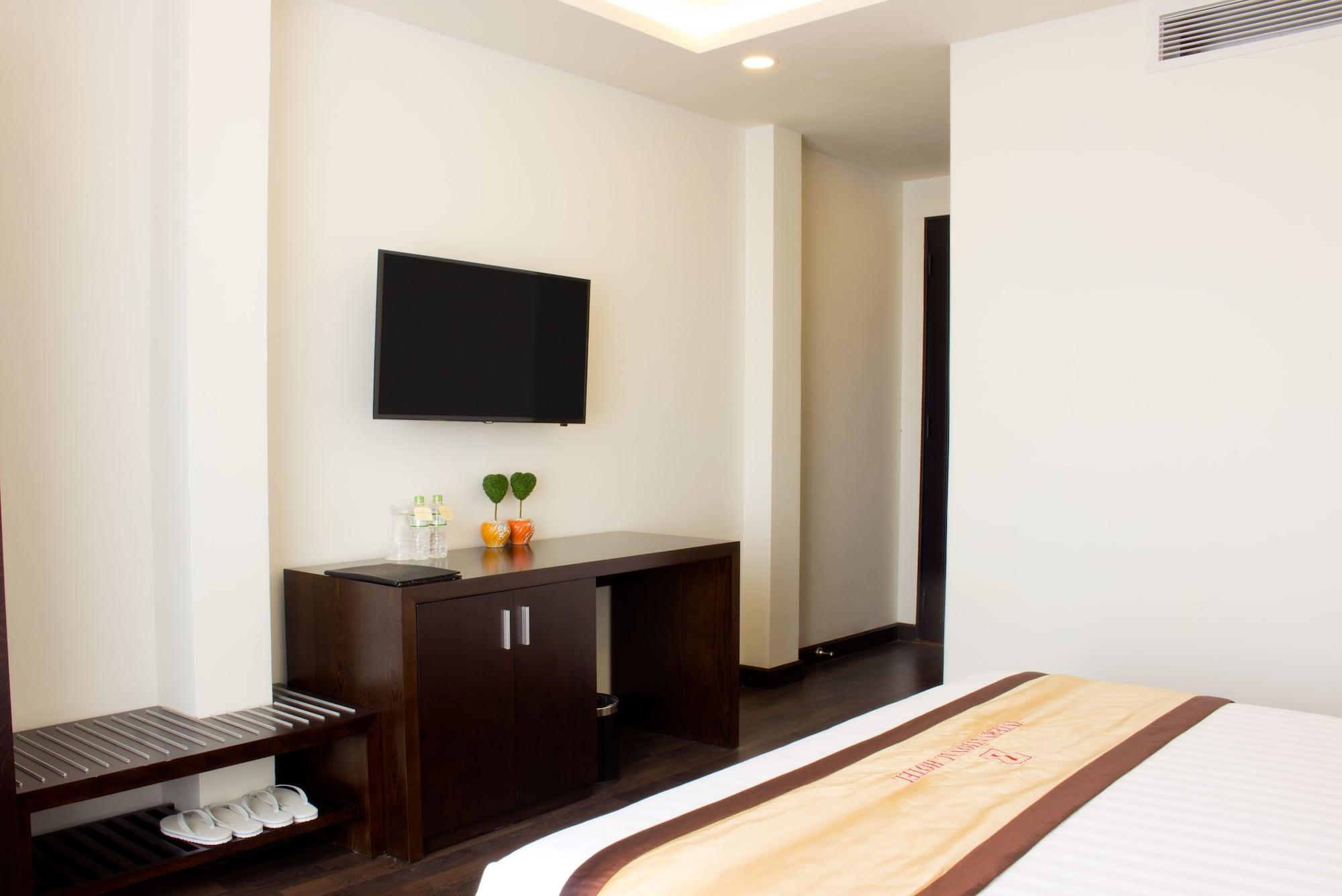 Hotel International