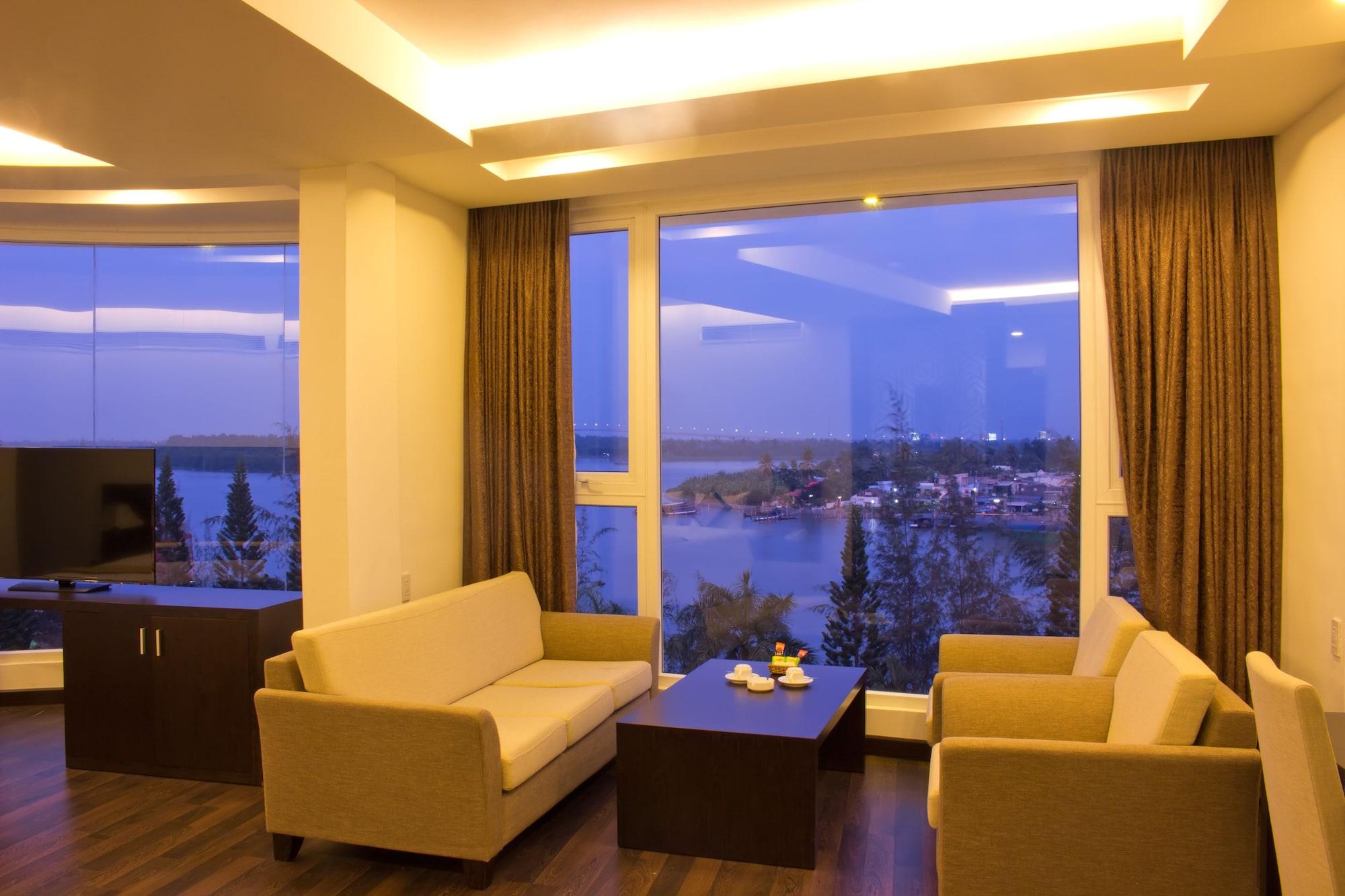 Hotel International 3*